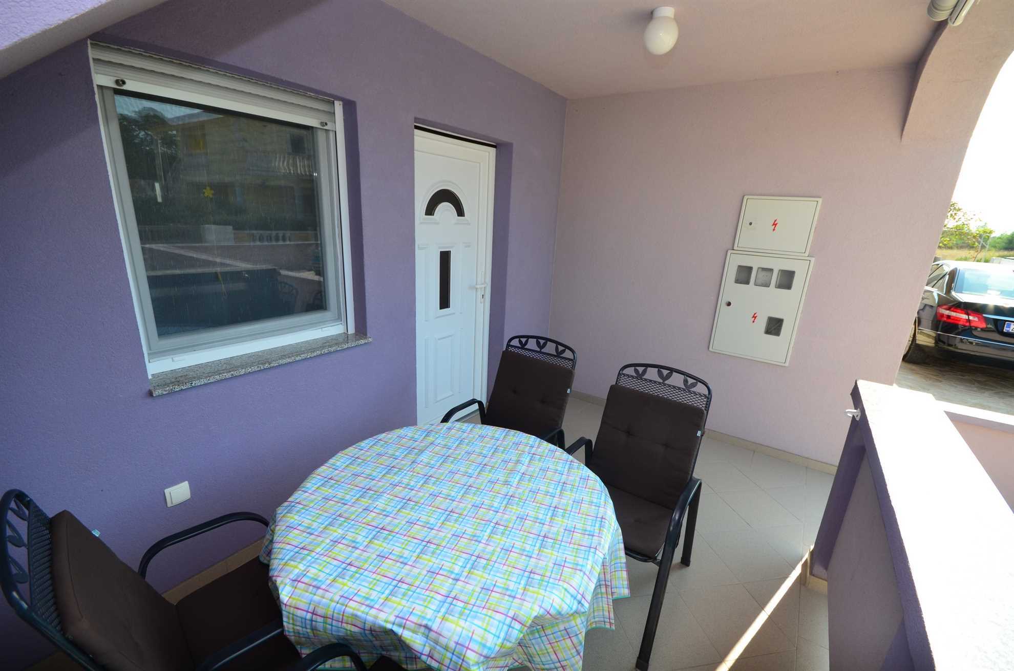 Apartment on the ground floor | for 2-3 persons | Ideal for families with children
