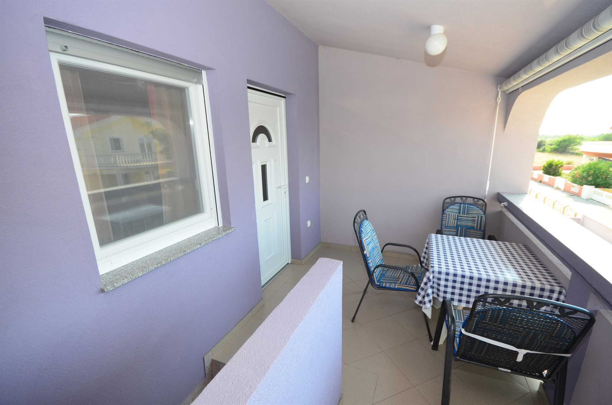 Apartment for 2-3 pers. | Air conditioning, satelite TV and Wi-Fi