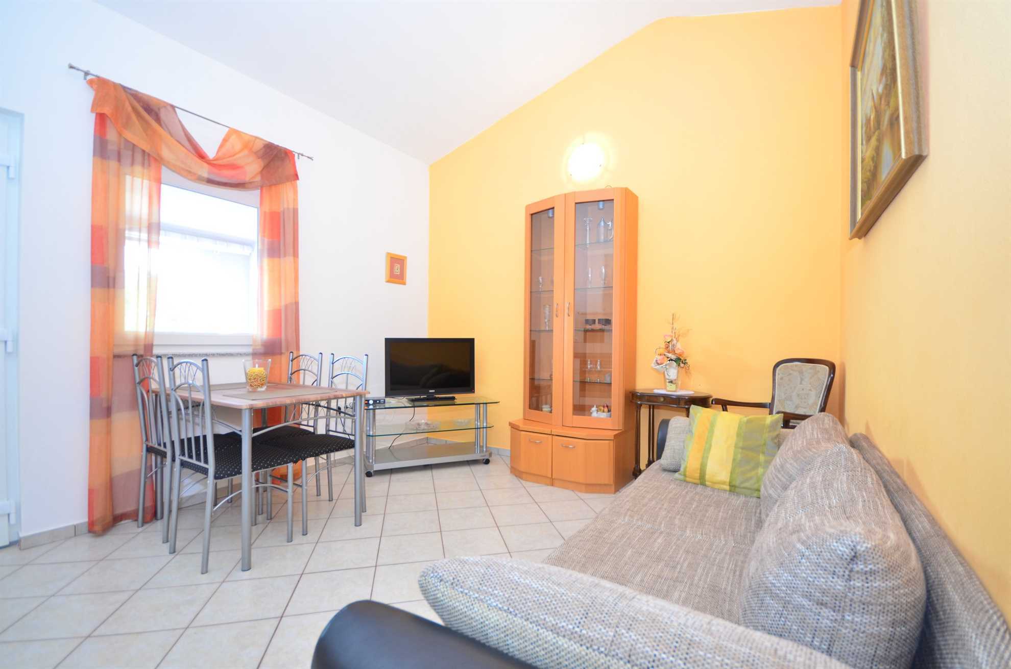 Apartment for 2-3 pers. | Air conditioning, satelite TV and Wi-Fi