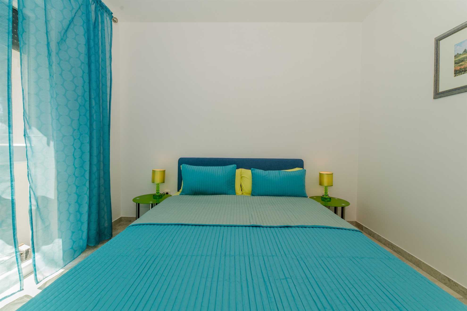 Apartment for 4-6 per. | upscale amenities | 200 m to the beach