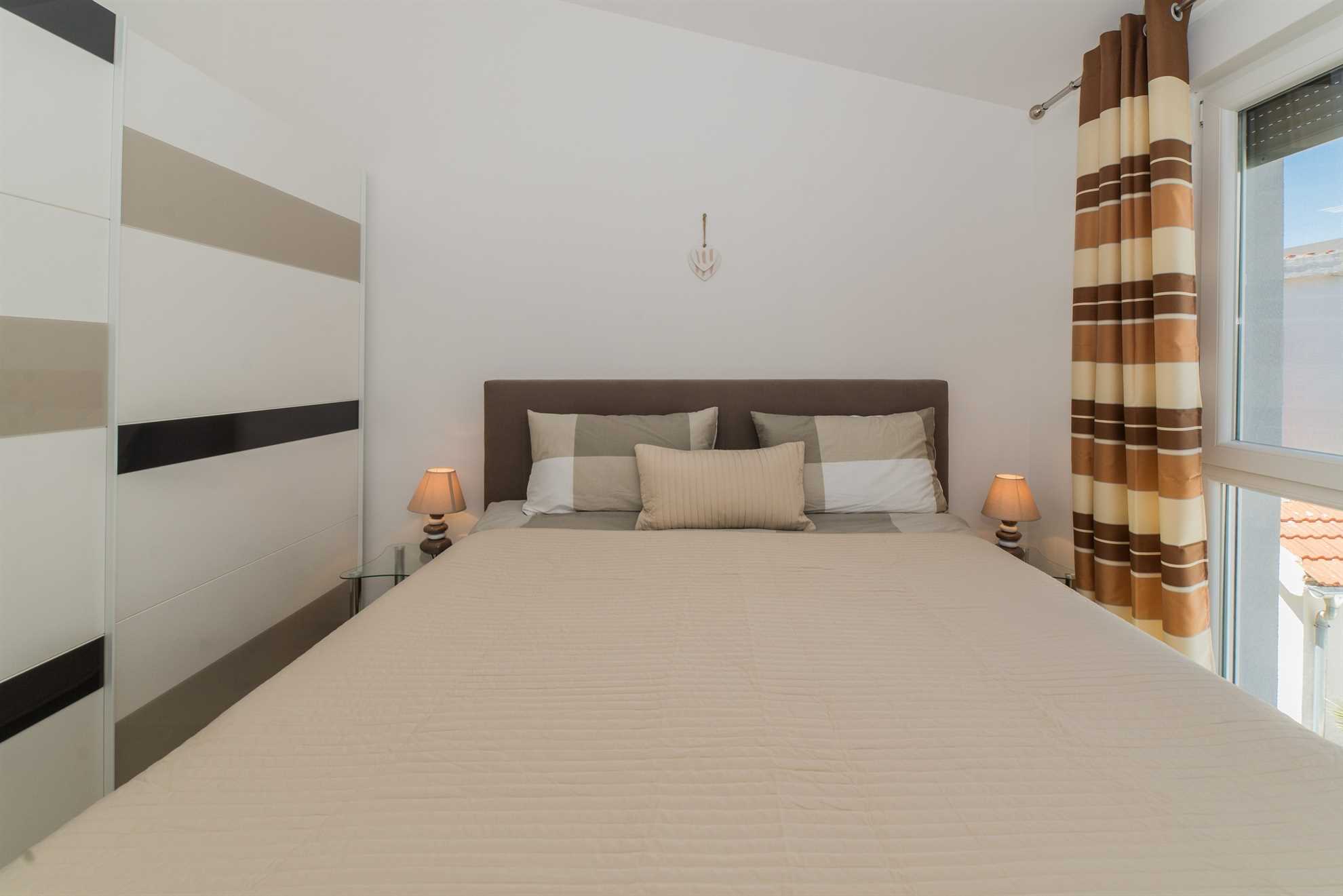 Deluxe apartment for 4-6 persons | on the island of Vir | New