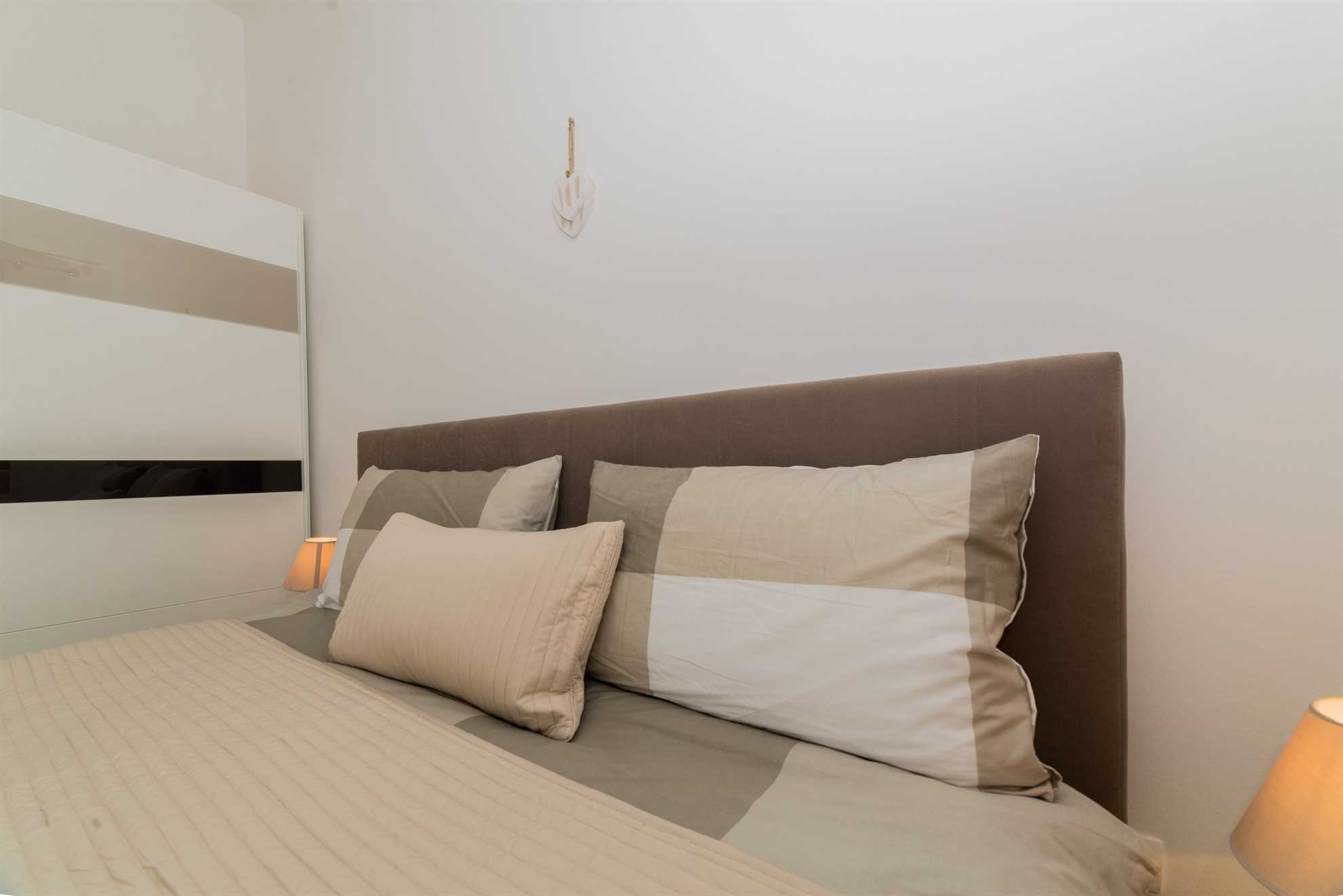 Deluxe apartment for 4-6 persons | on the island of Vir | New