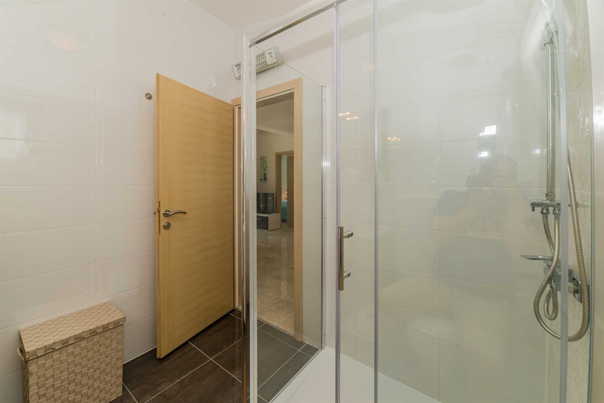 Deluxe apartment for 4-6 persons | on the island of Vir | New