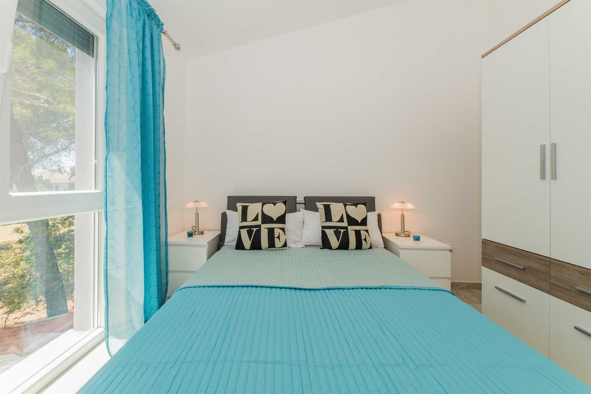 Deluxe apartment for 4-6 persons | on the island of Vir | New
