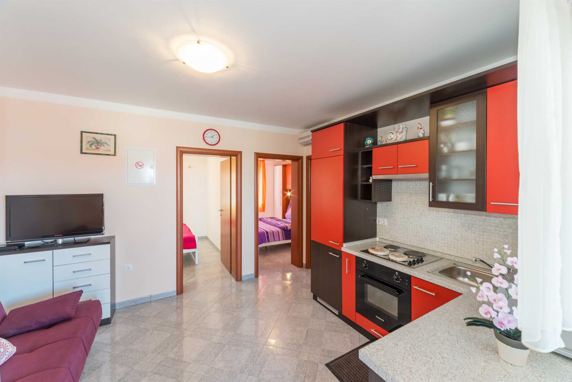 50m from the beach | Family accommodation for 4-5 | Air conditioning, Wi-Fi, satellite TV