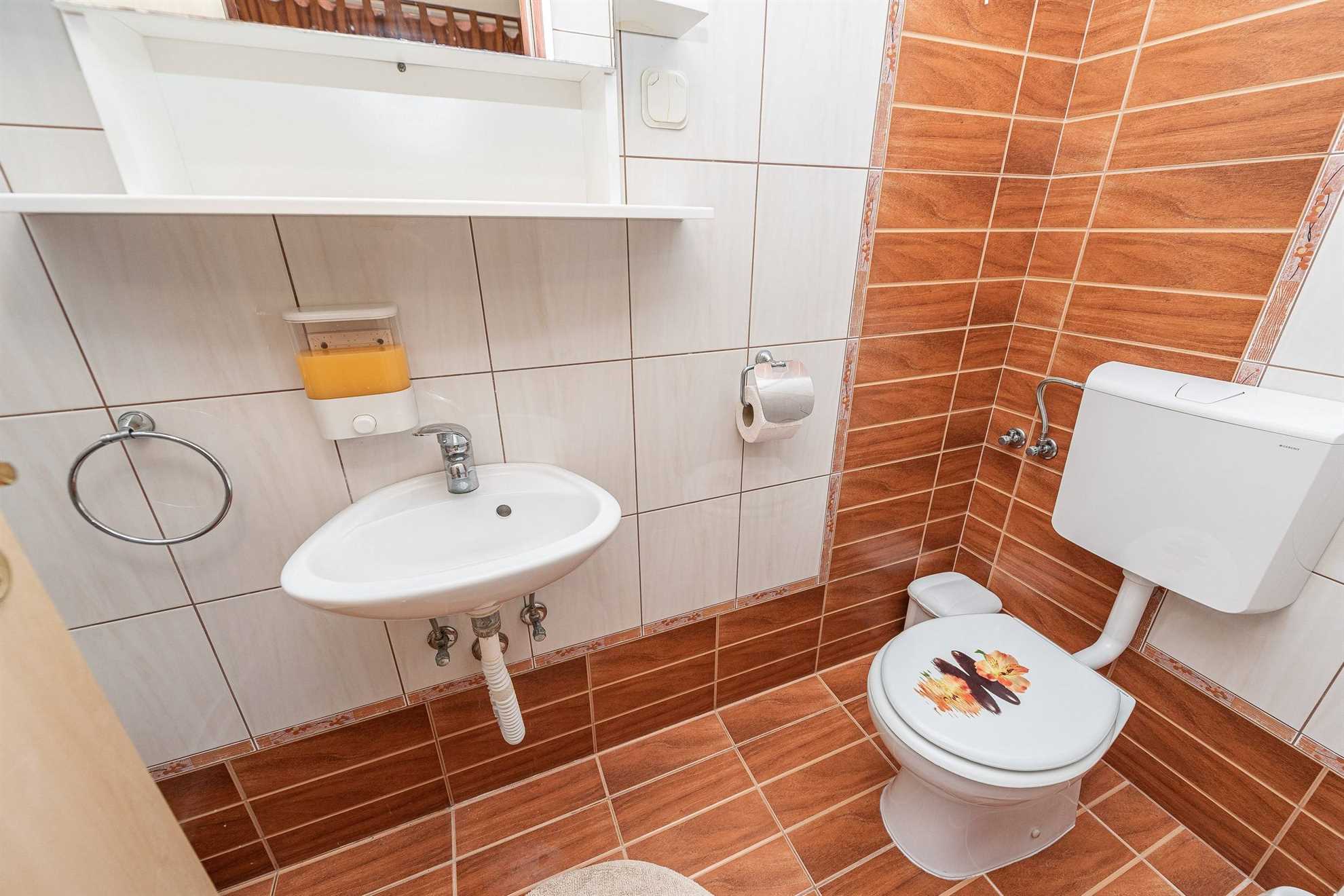 30 m to the sandy beach Smratine | Apartment for 6 persons
