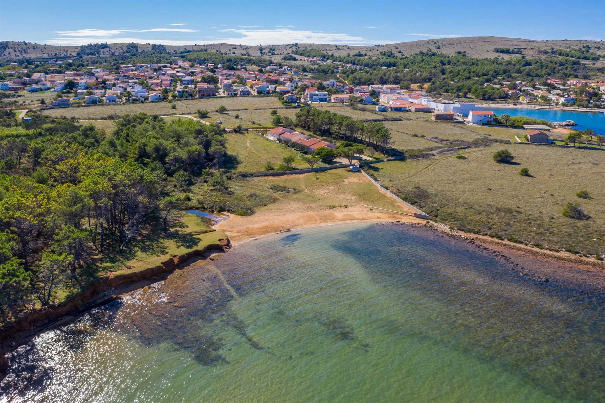 30 m to the sandy beach Smratine | Apartment for 6 persons