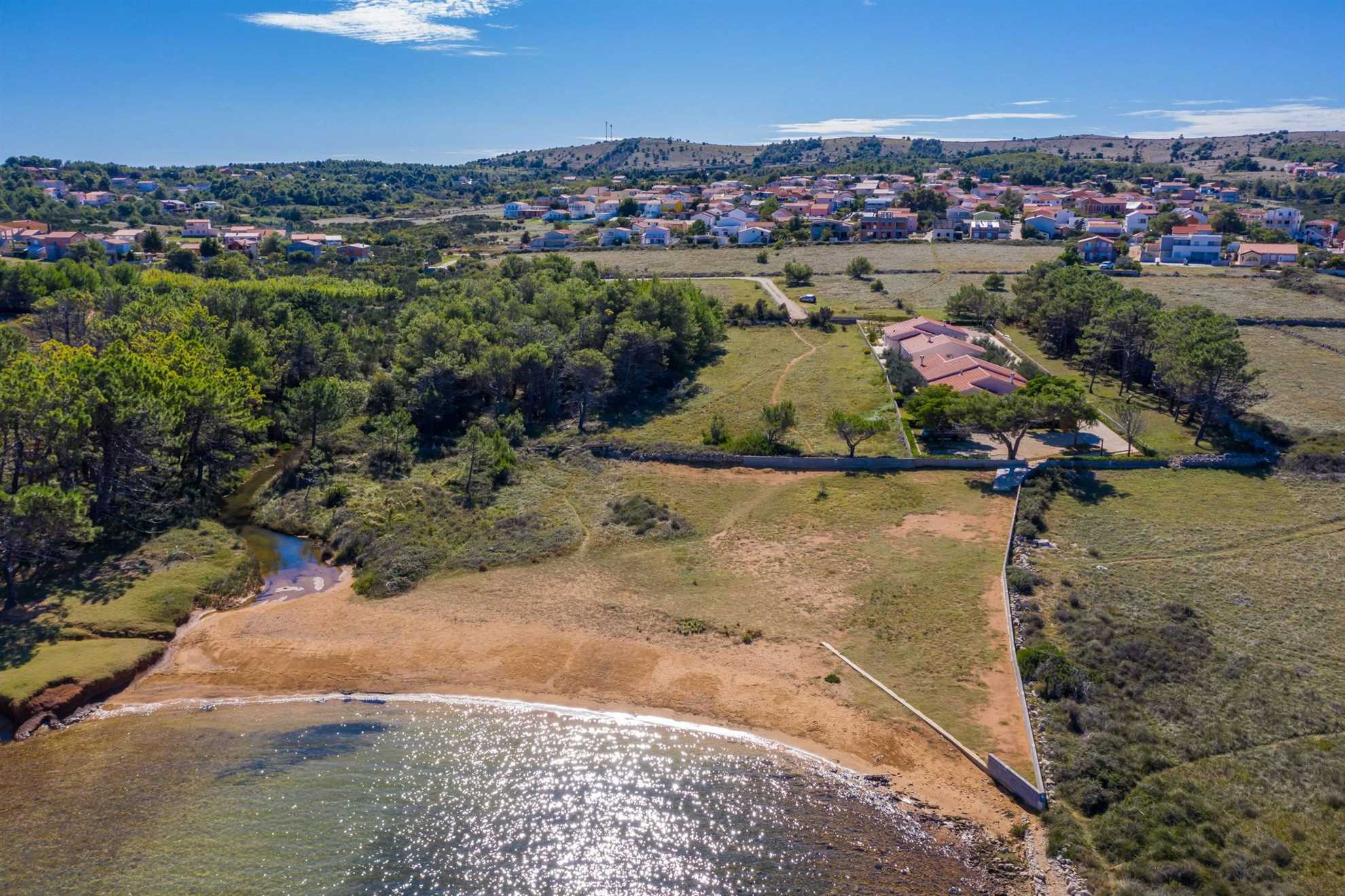 30 m to the sandy beach Smratine | Apartment for 6 persons