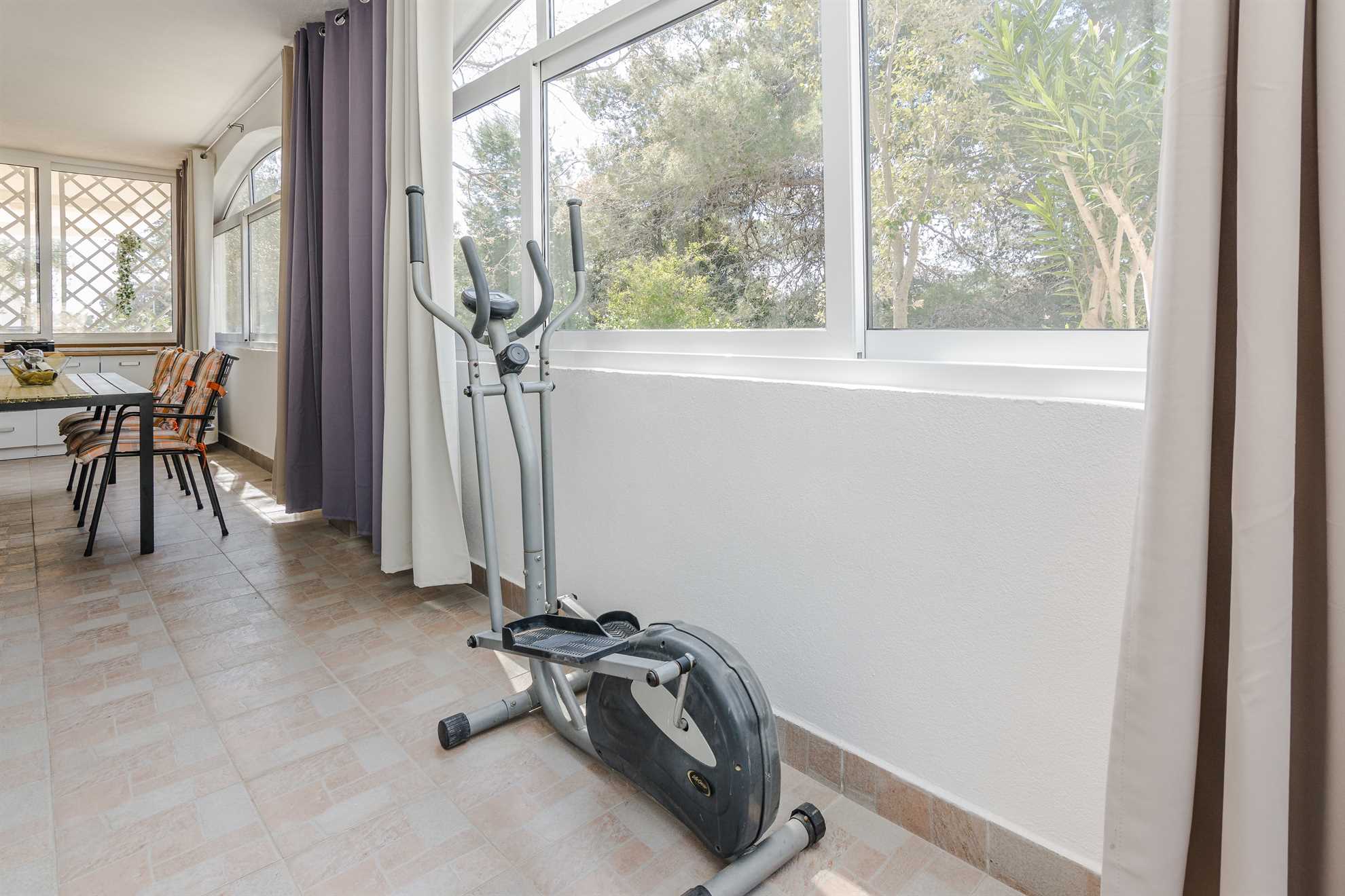 Air-conditioned apartment for 4-6 persons | Pet Friendly