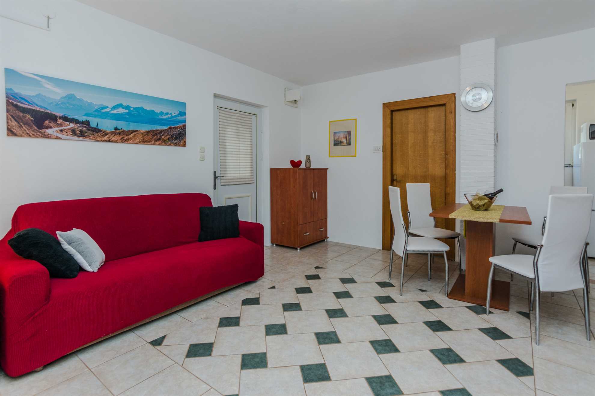 Air-conditioned apartment for 4-6 persons | Pet Friendly