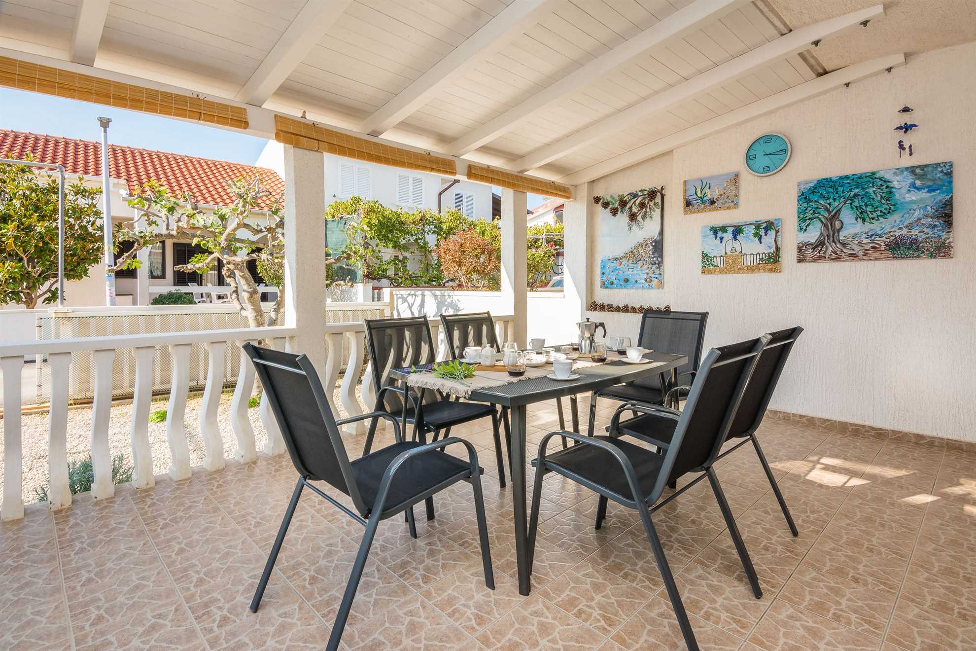Air-conditioned | only 80 m from the beach | Air conditioning, Wi-Fi, satellite TV, barbecue