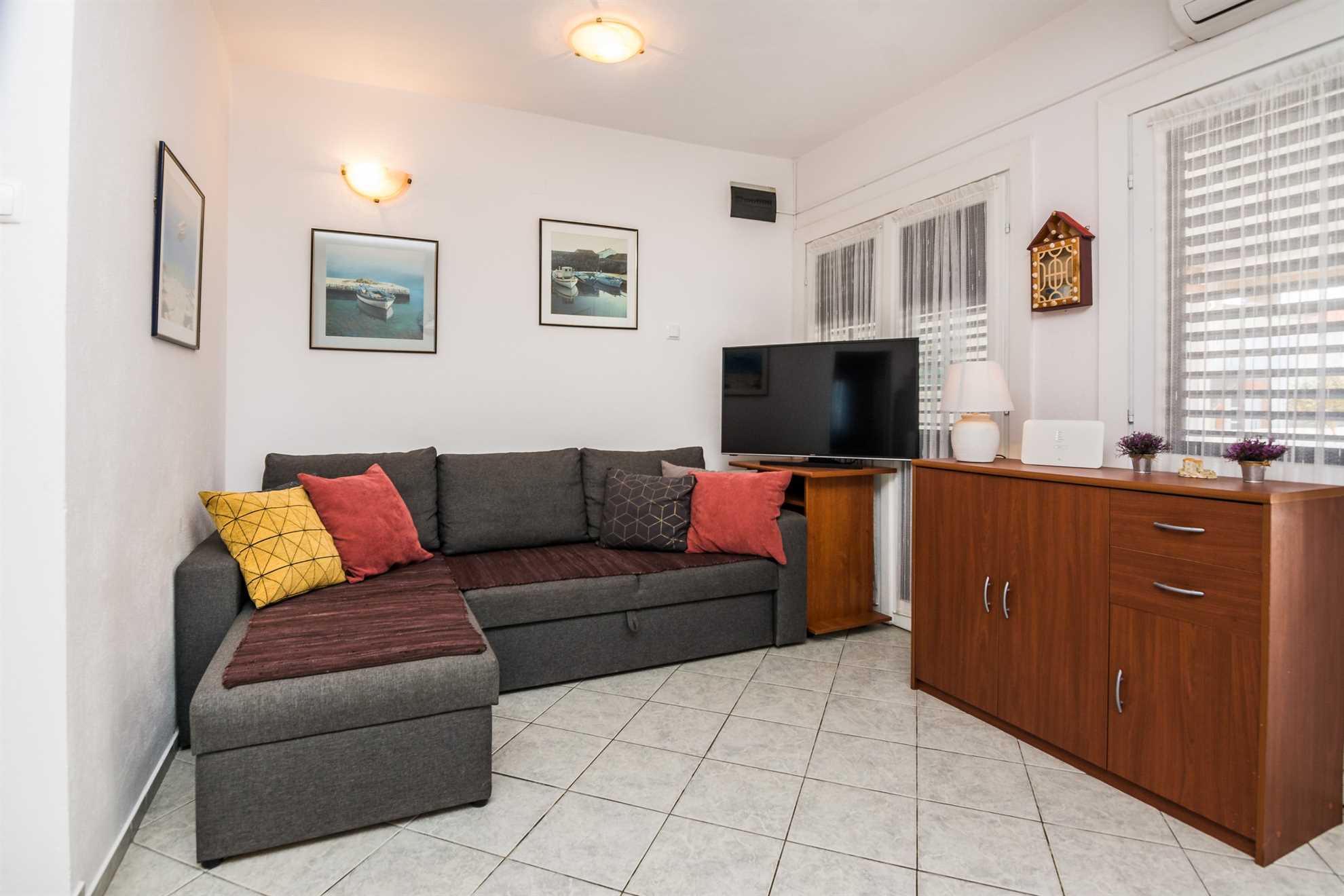 Air-conditioned | only 80 m from the beach | Air conditioning, Wi-Fi, satellite TV, barbecue