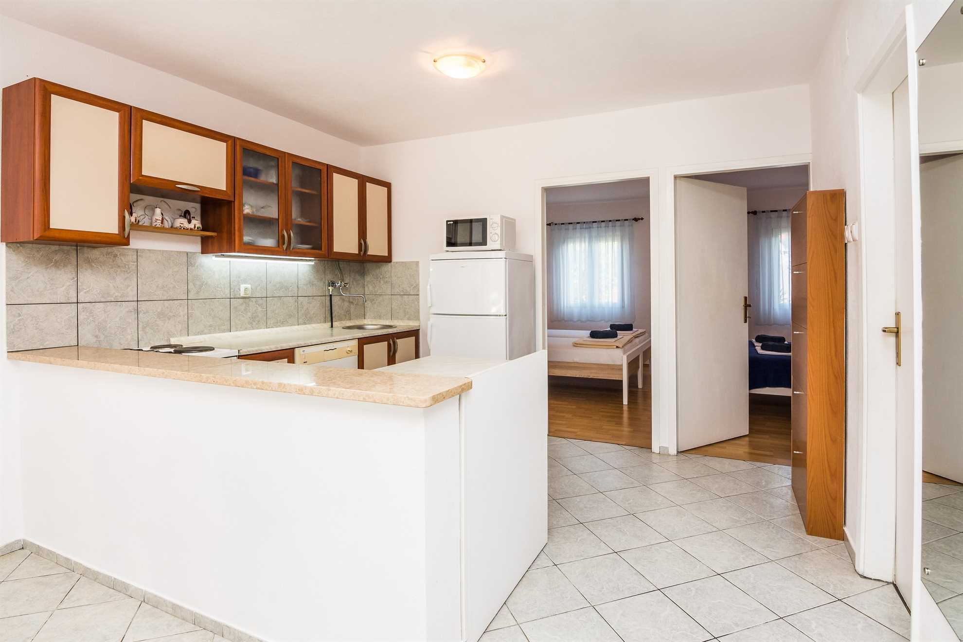 Air-conditioned | only 80 m from the beach | Air conditioning, Wi-Fi, satellite TV, barbecue