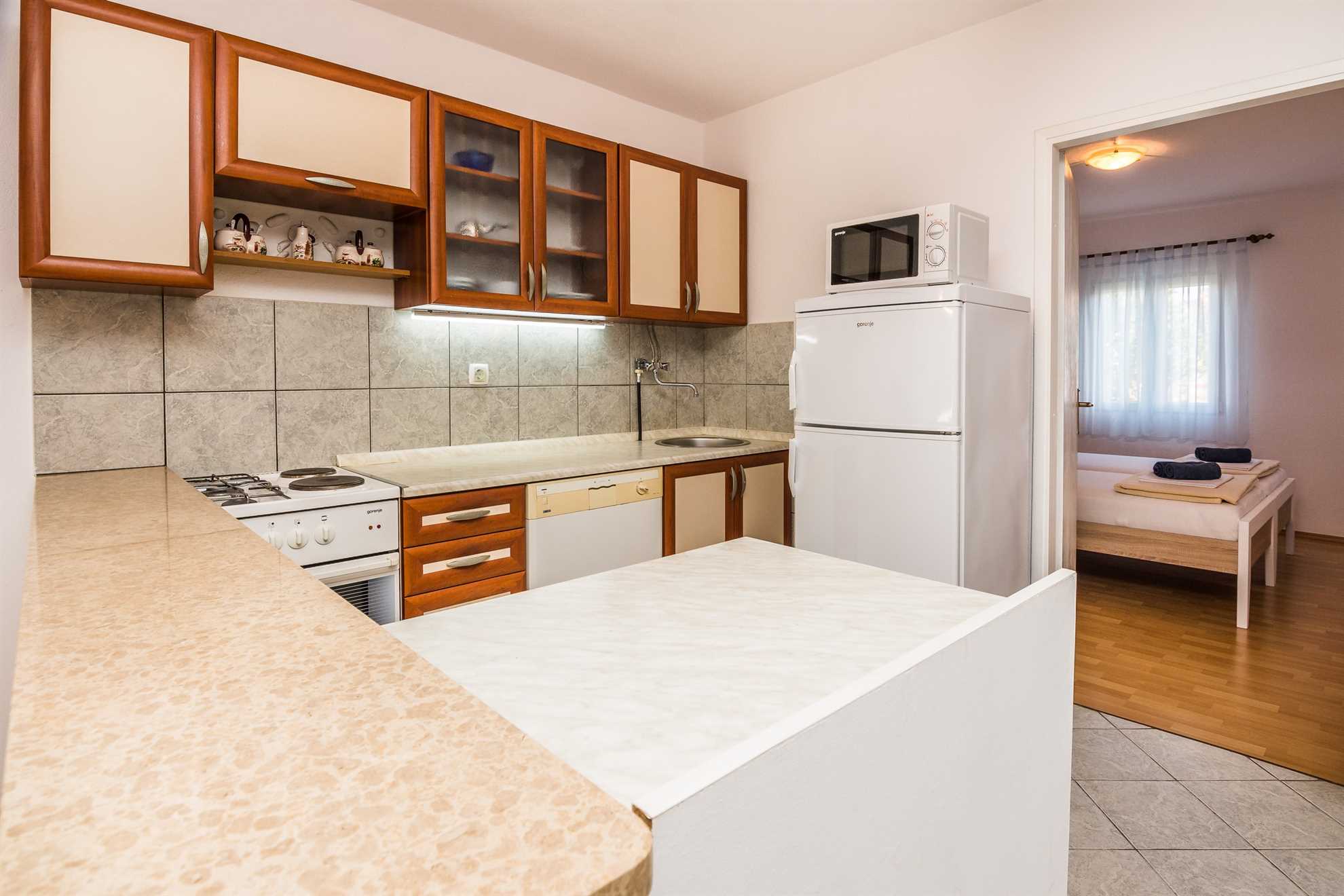 Air-conditioned | only 80 m from the beach | Air conditioning, Wi-Fi, satellite TV, barbecue