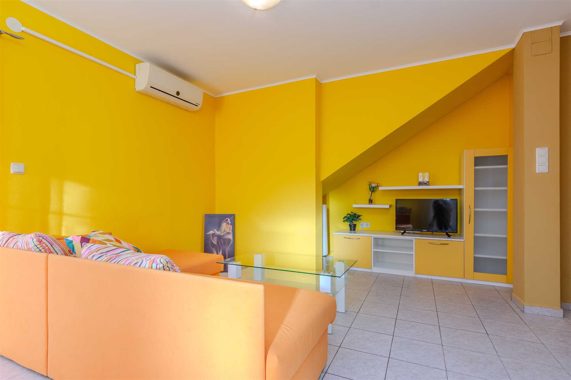 Apartment for 2-4 persons | air conditioning, WiFi, satellite TV, BBQ