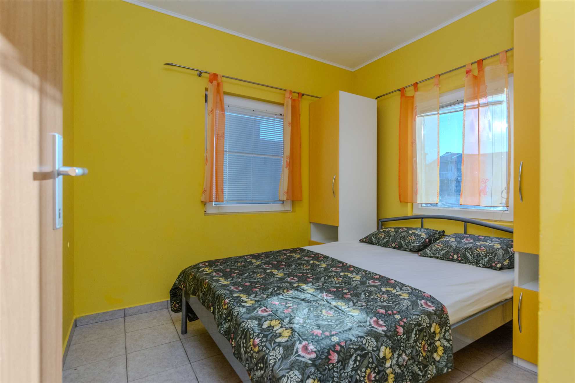 Apartment for 2-4 persons | air conditioning, WiFi, satellite TV, BBQ