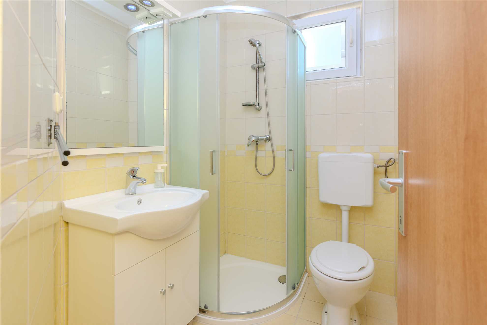 Apartment for 2-4 persons | air conditioning, WiFi, satellite TV, BBQ