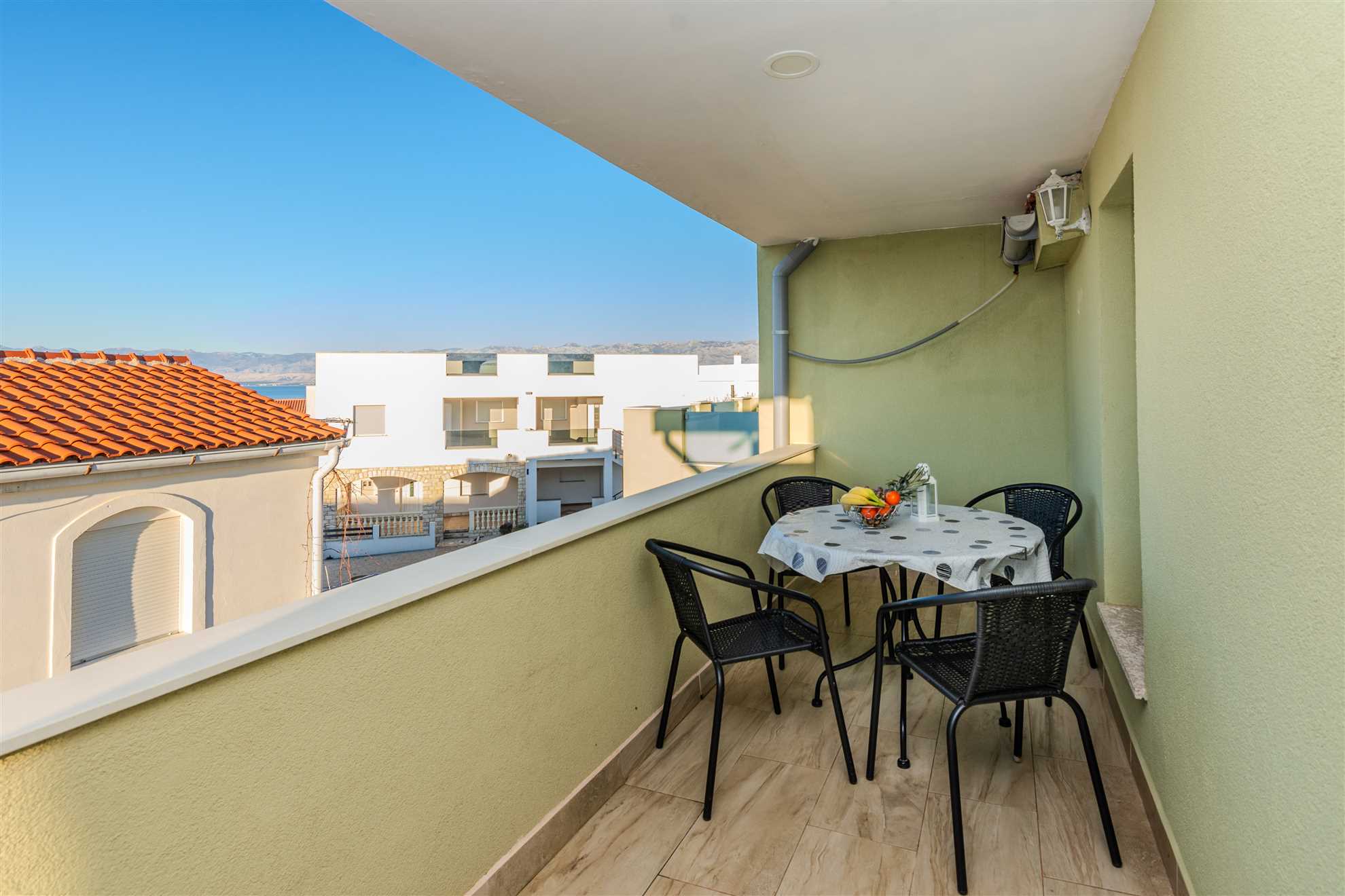 Apartment ideal for 2-4 persons | air conditioning, WiFi, satellite Tv, BBQ | 200 m from beach