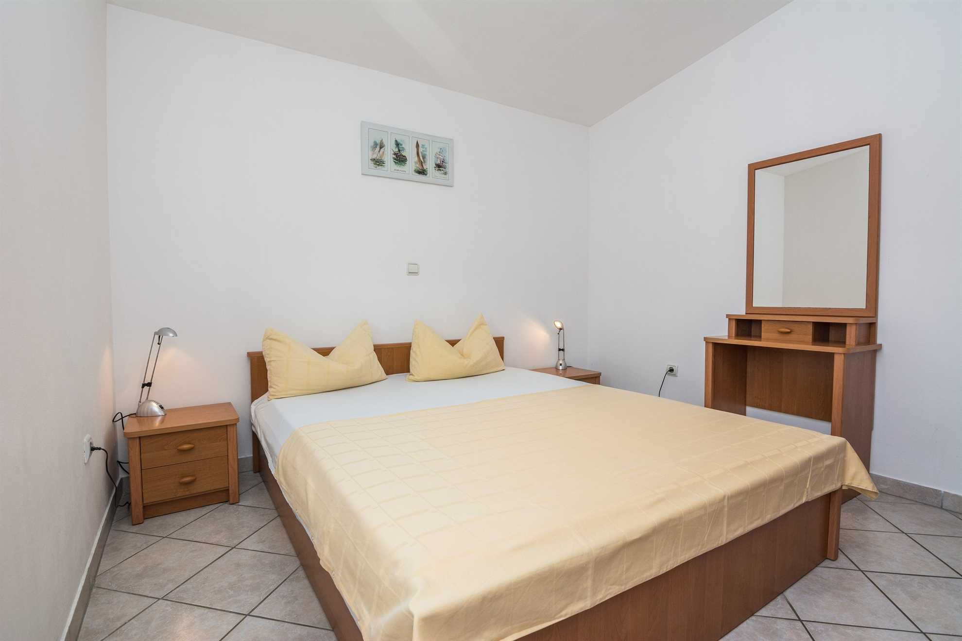 Just 70 m from beach | apartment for 4 persons | with sea view