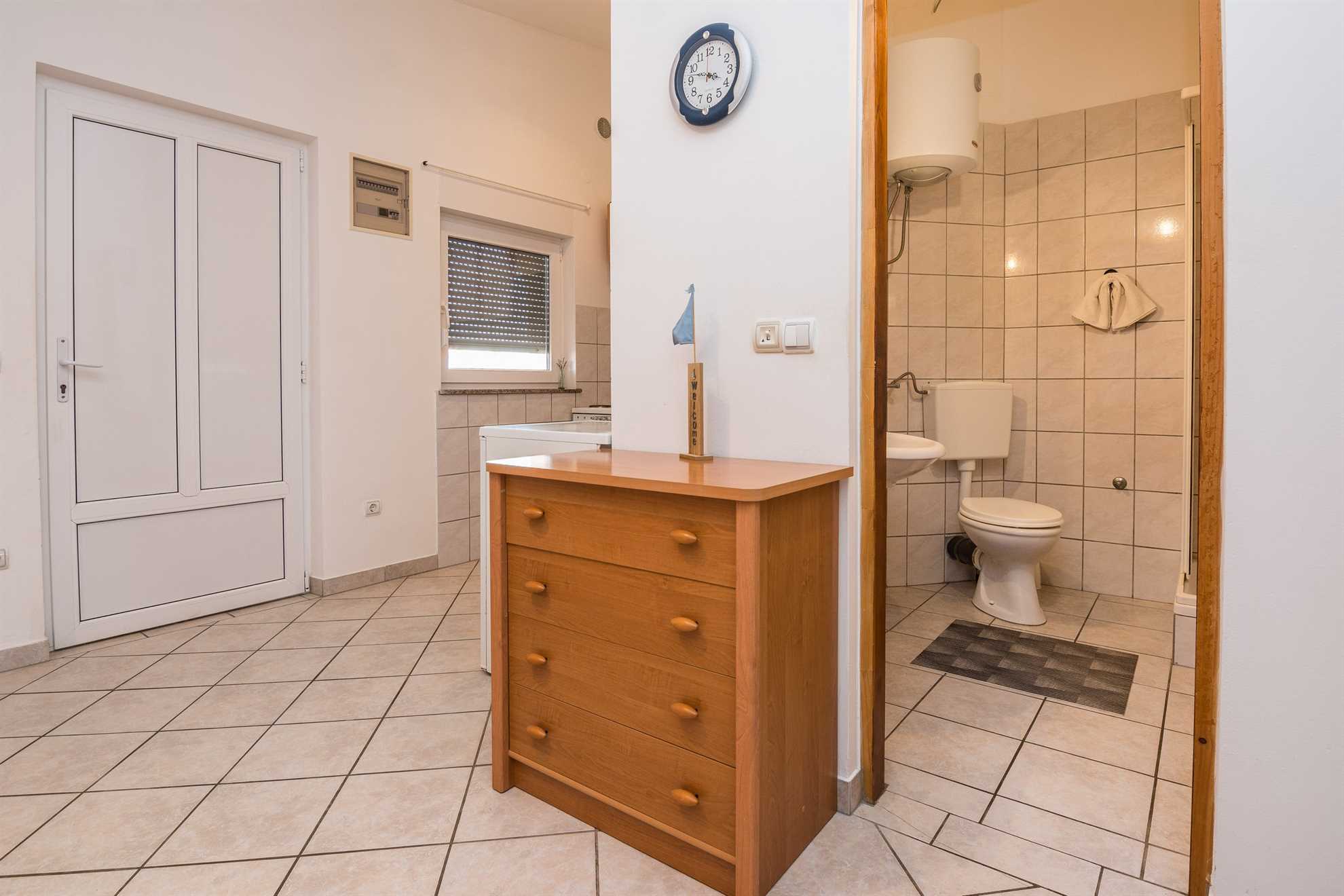 Just 70 m from beach | apartment for 4 persons | with sea view