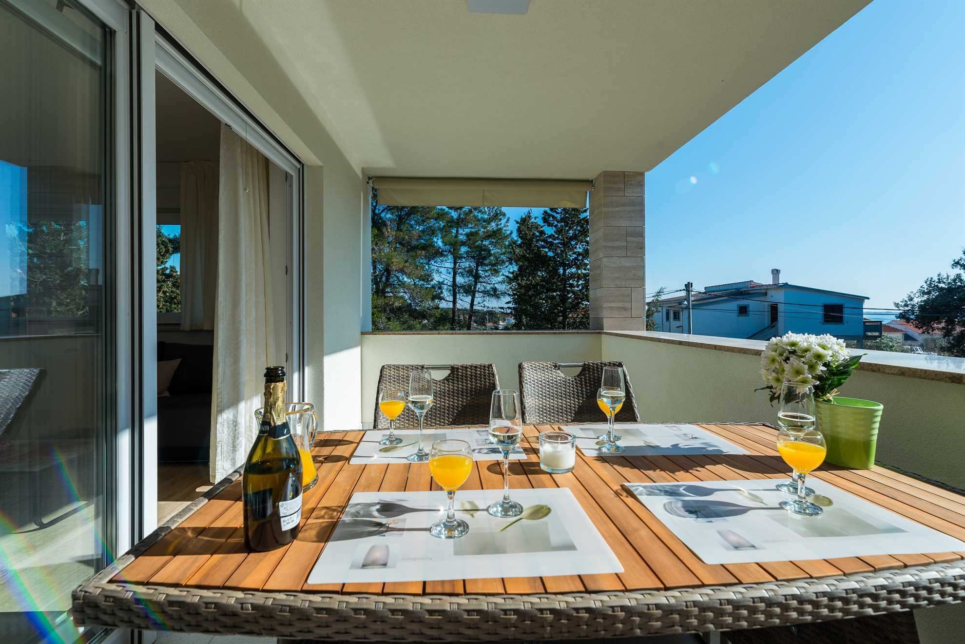 Apartment ideal for 4 persons | 4 stars | near the beach | luxurious