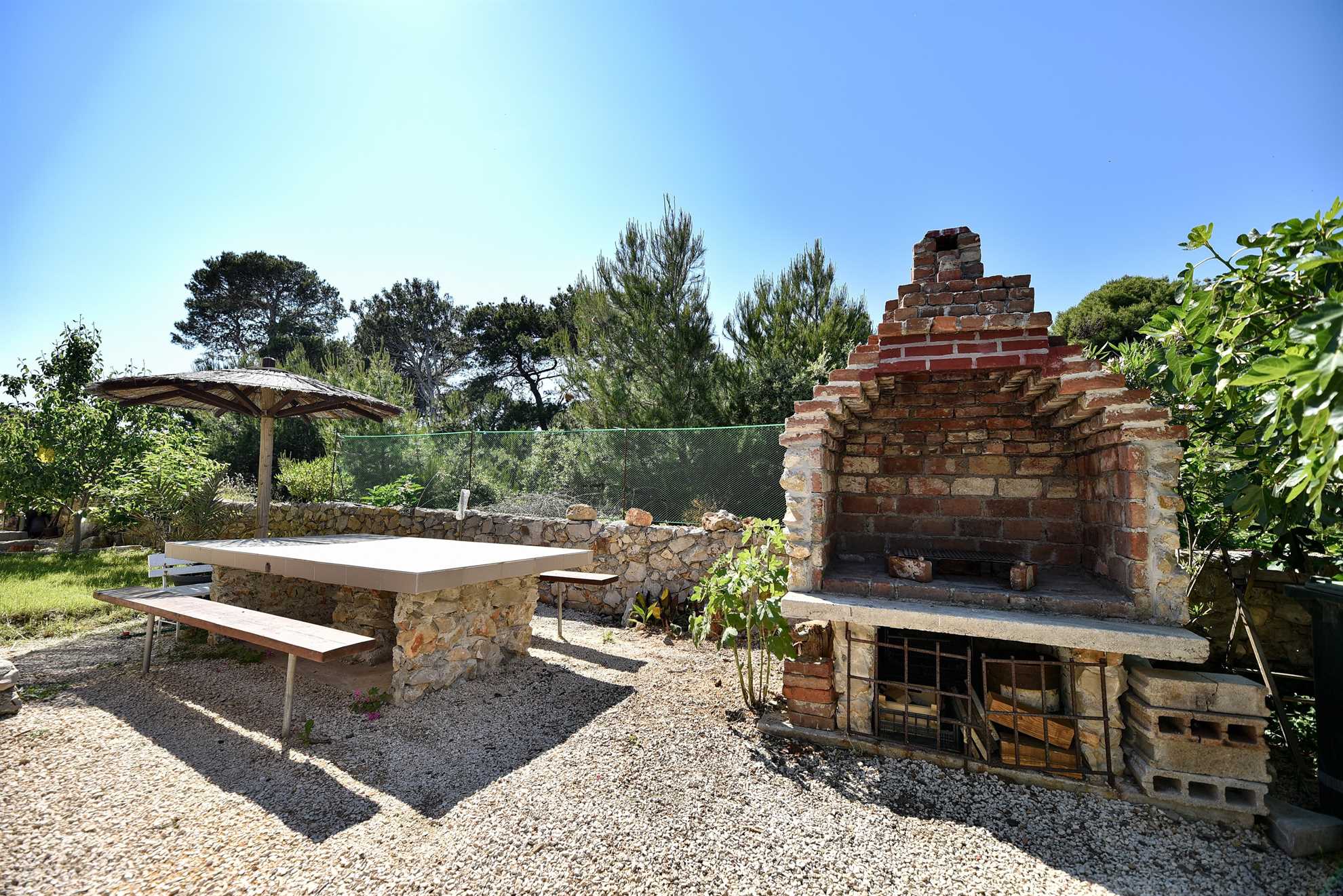 Apartment in a quiet area | for 4-6 persons | air conditioning, Wi-Fi