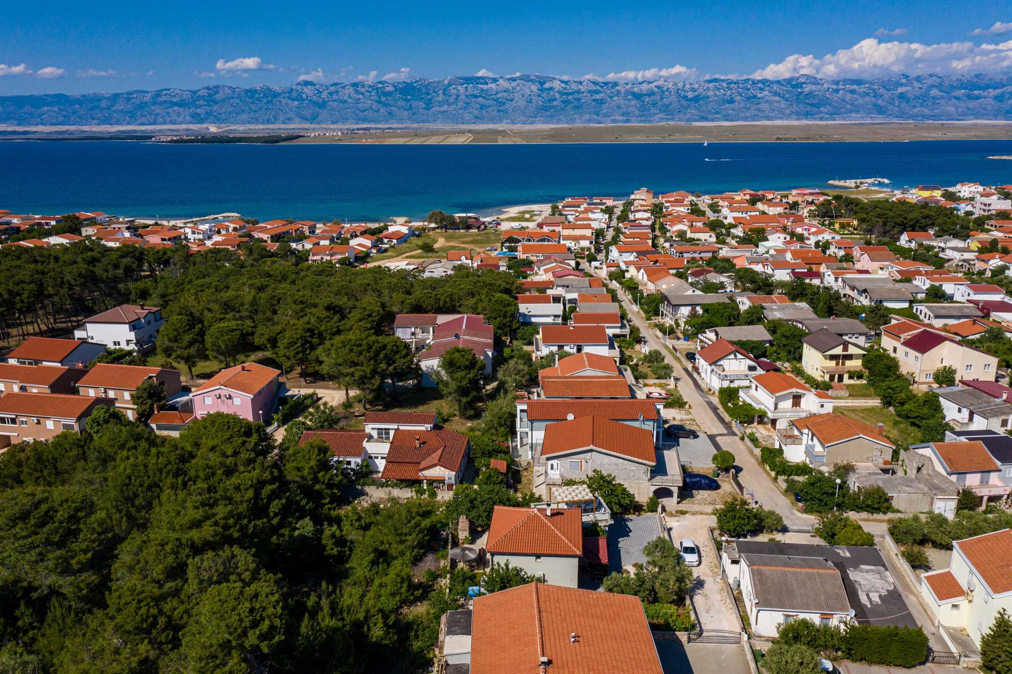 Apartment in a quiet area | for 4-6 persons | air conditioning, Wi-Fi