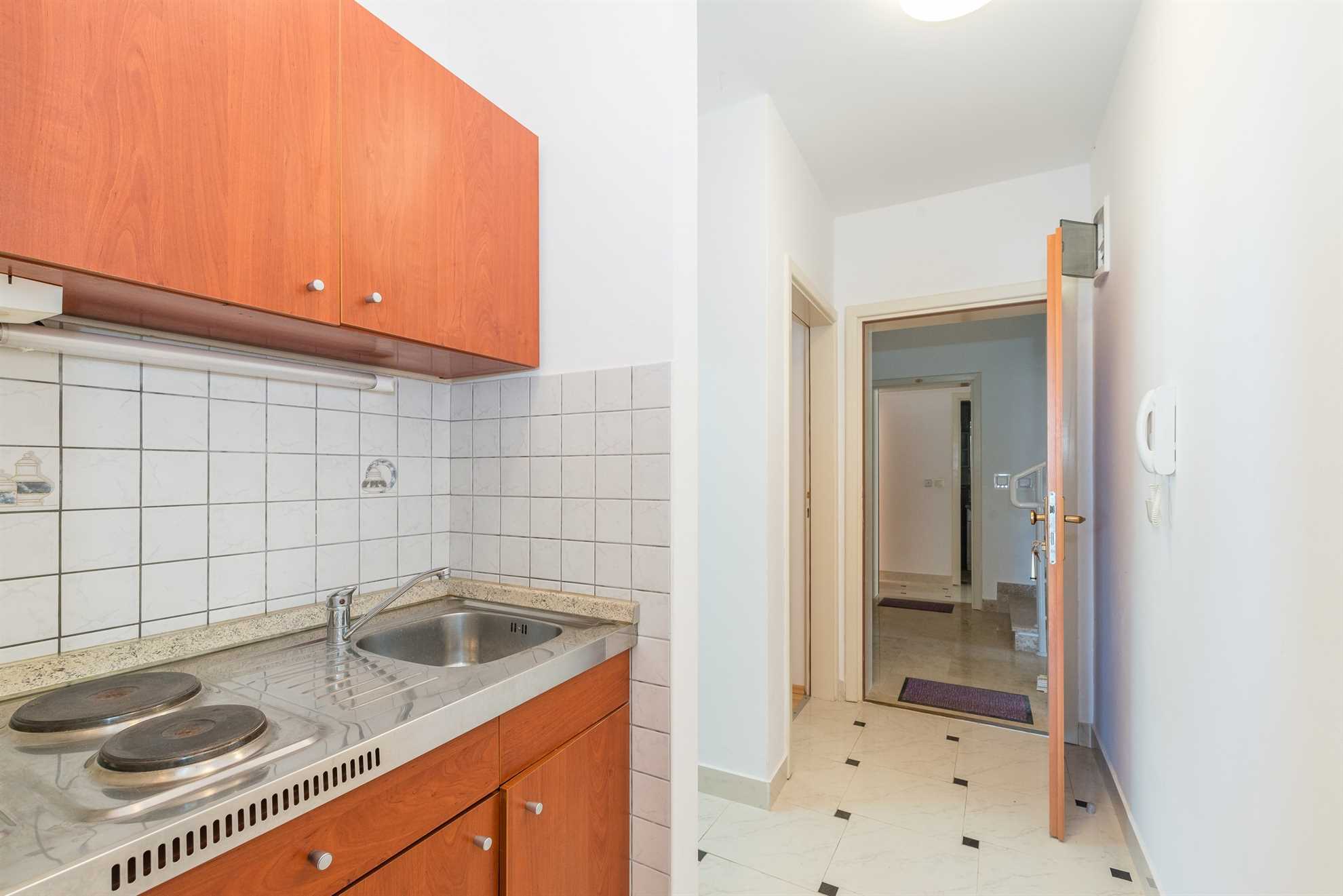 Apartment for 2-4 persons | in a quiet area | air conditioning, WiFi, BBQ