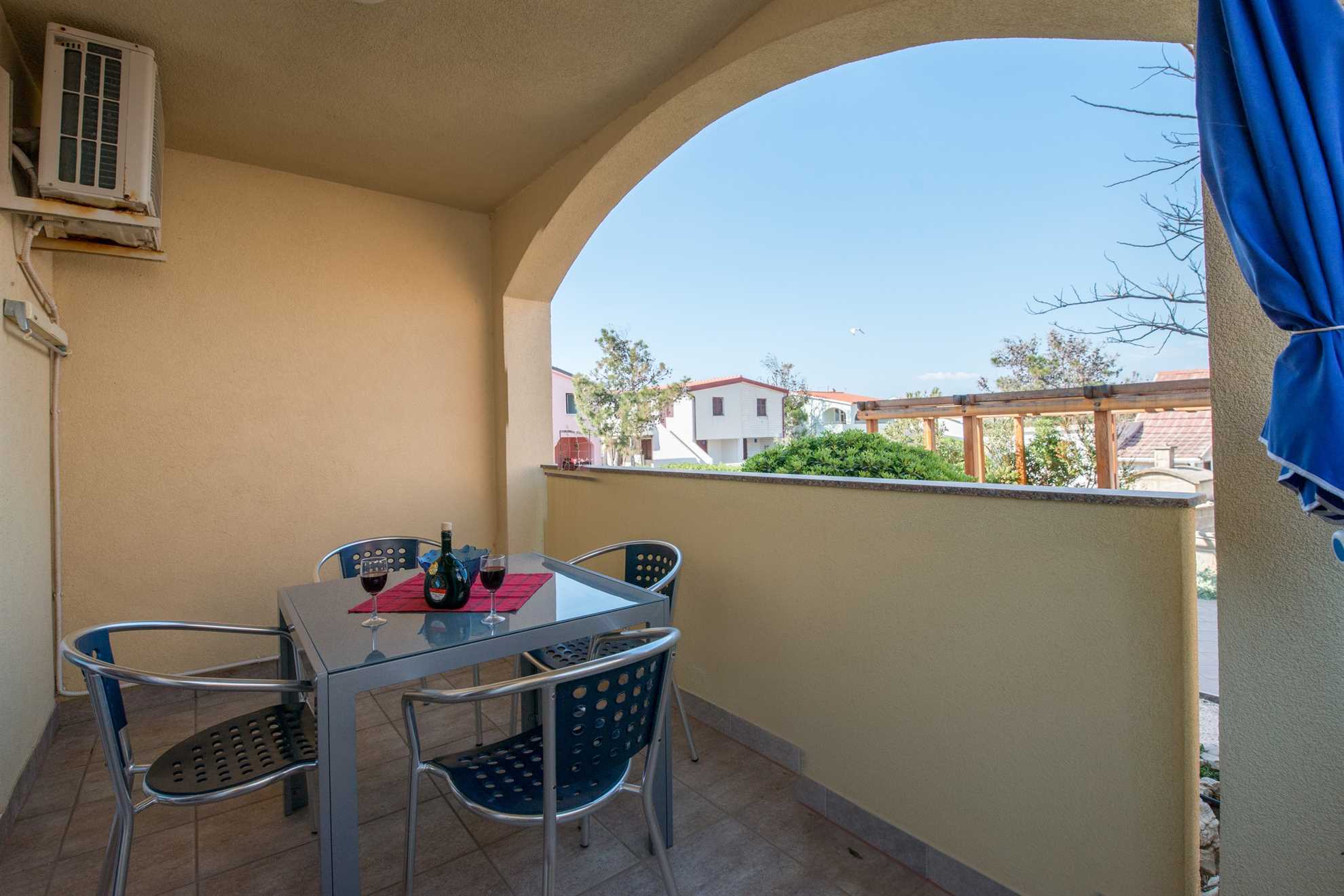Apartment for 2-4 persons | in a quiet area | air conditioning, WiFi, BBQ