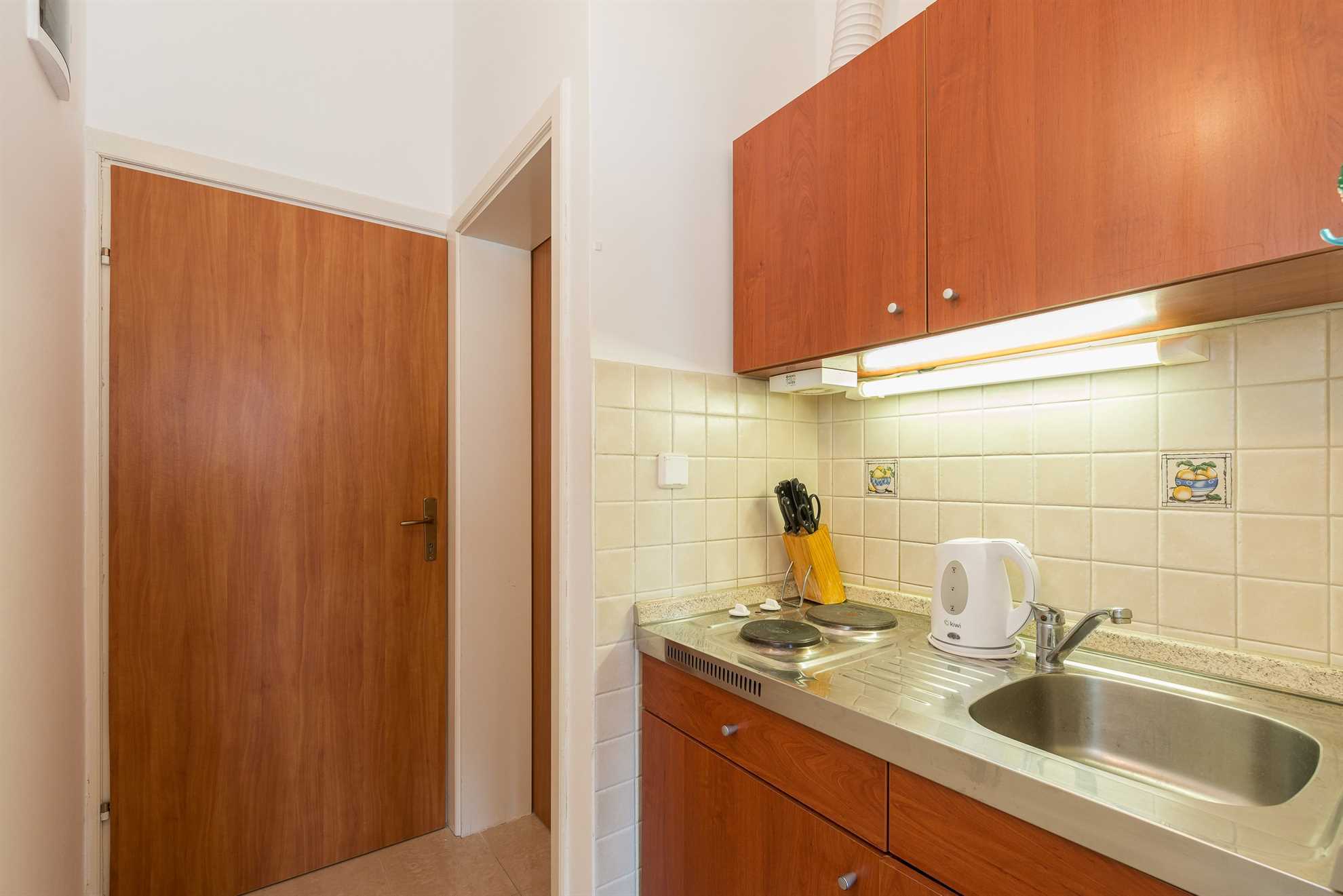 Apartment in a quiet area | just 70 m from beach | for 4-6 persons | with a sea view