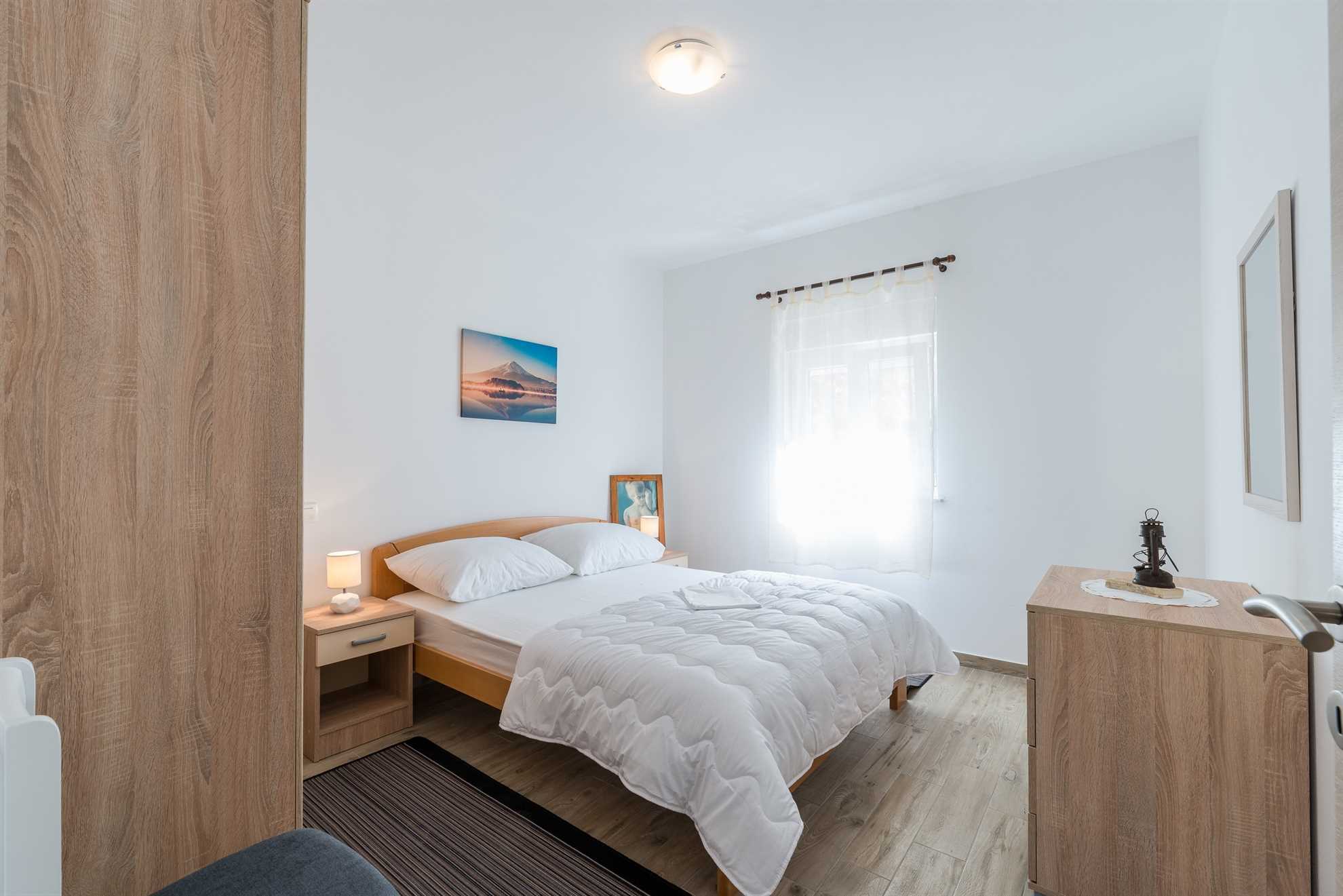 30 m od mora | apartman s pogledom na more | klima, satelitska tv, internet