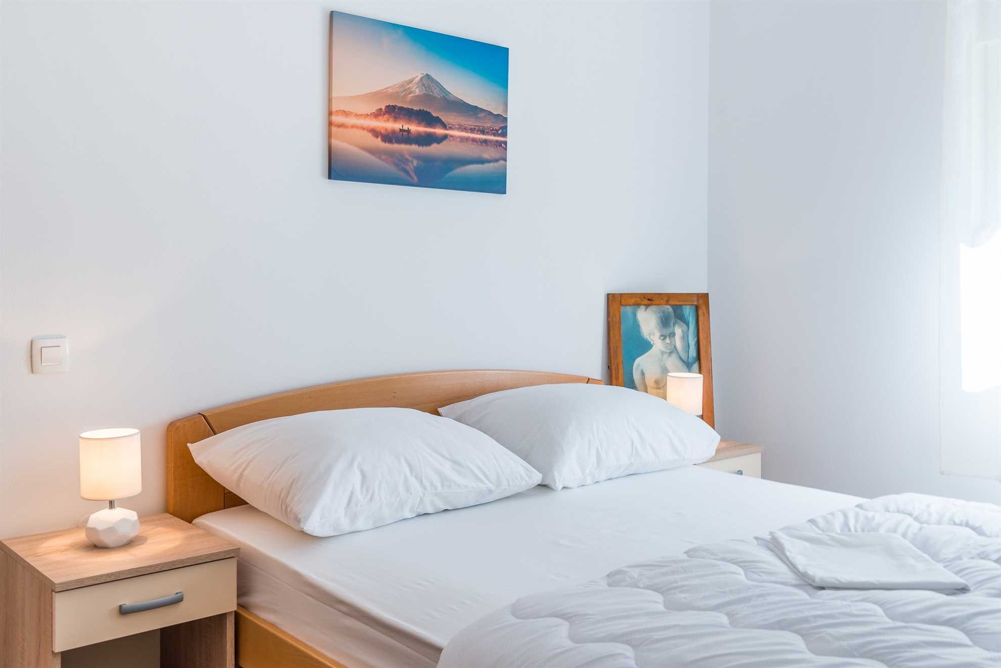 30 m od mora | apartman s pogledom na more | klima, satelitska tv, internet