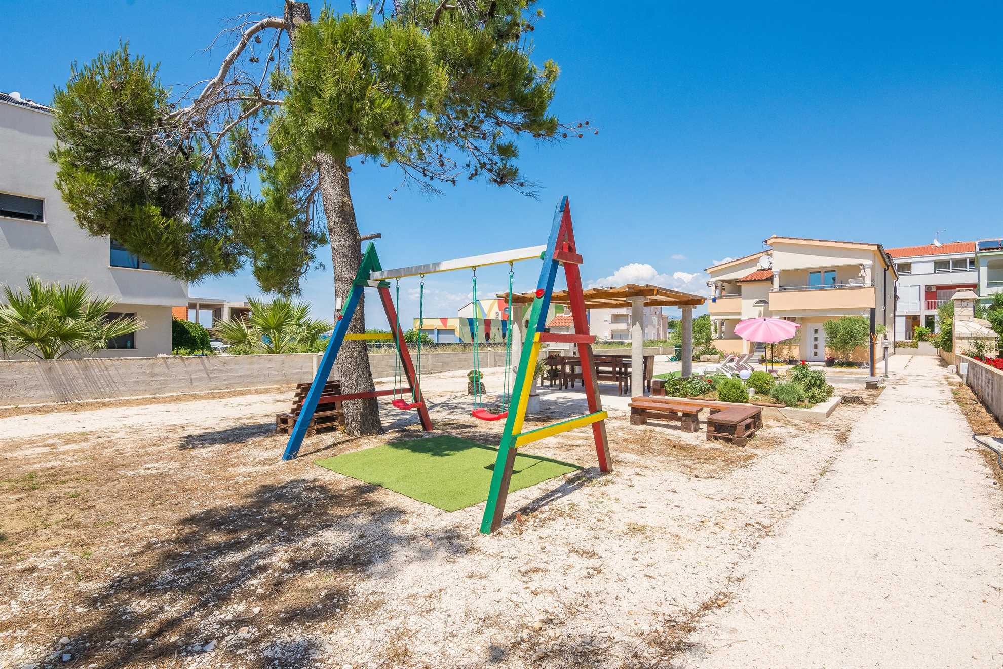 Apartman za 2 osobe | samo 30 m od plaže | s pogledom na more