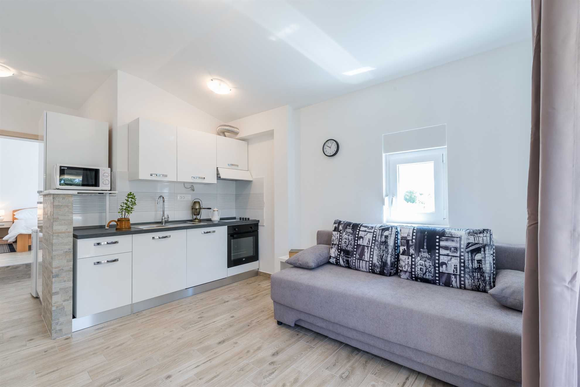 Luxurious apartment just 30 m from beach | 4 stars | sea view | for 2 persons