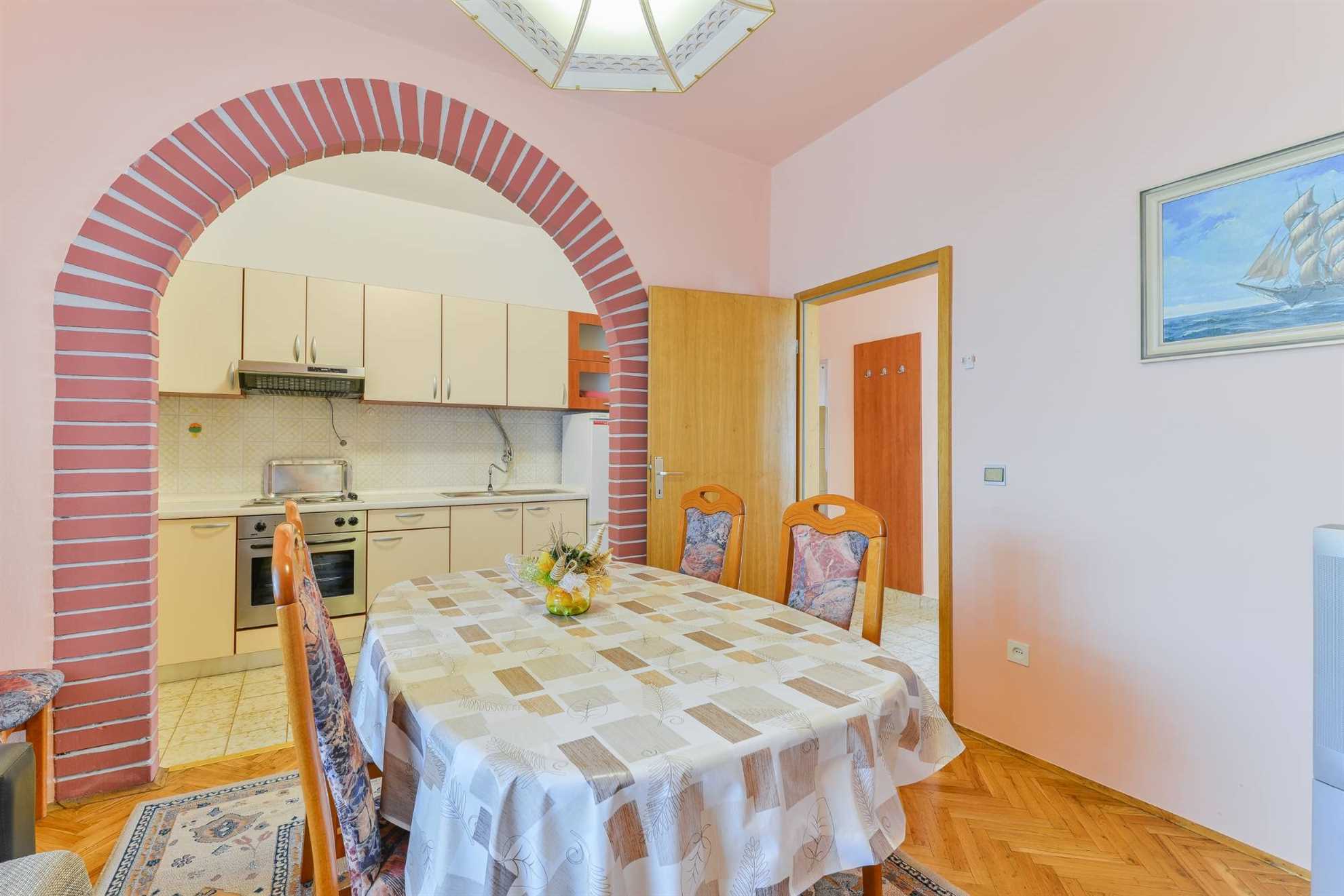 Apartman za dvije osobe | samo 20 m od plaže | roštilj, klima, internet