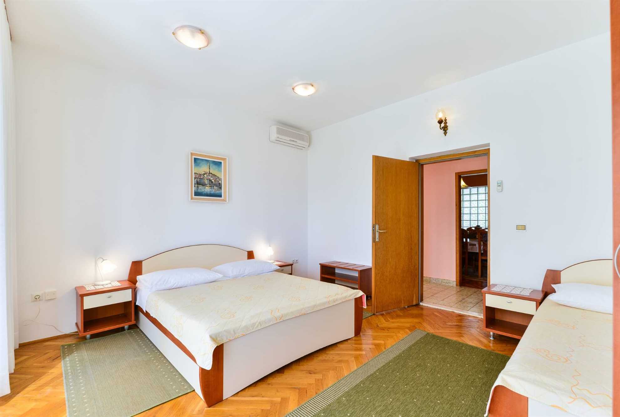 Apartman za dvije osobe | samo 20 m od plaže | roštilj, klima, internet