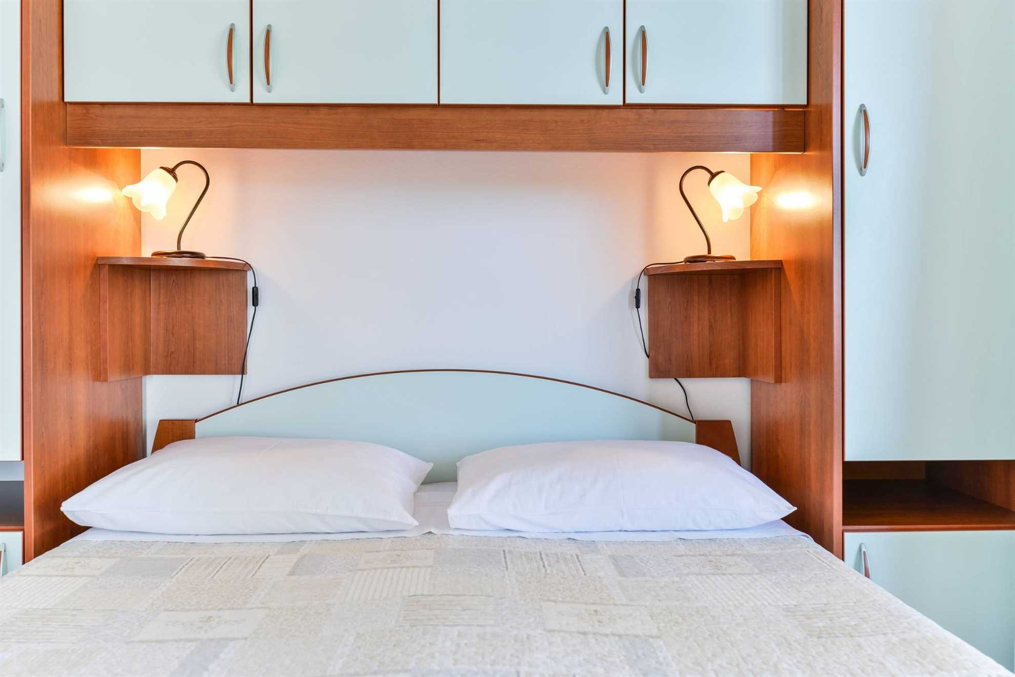 Ideal for 2 persons | apartment just 20 m from beach | BBQ, air conditioninig, WiFi, satellite TV