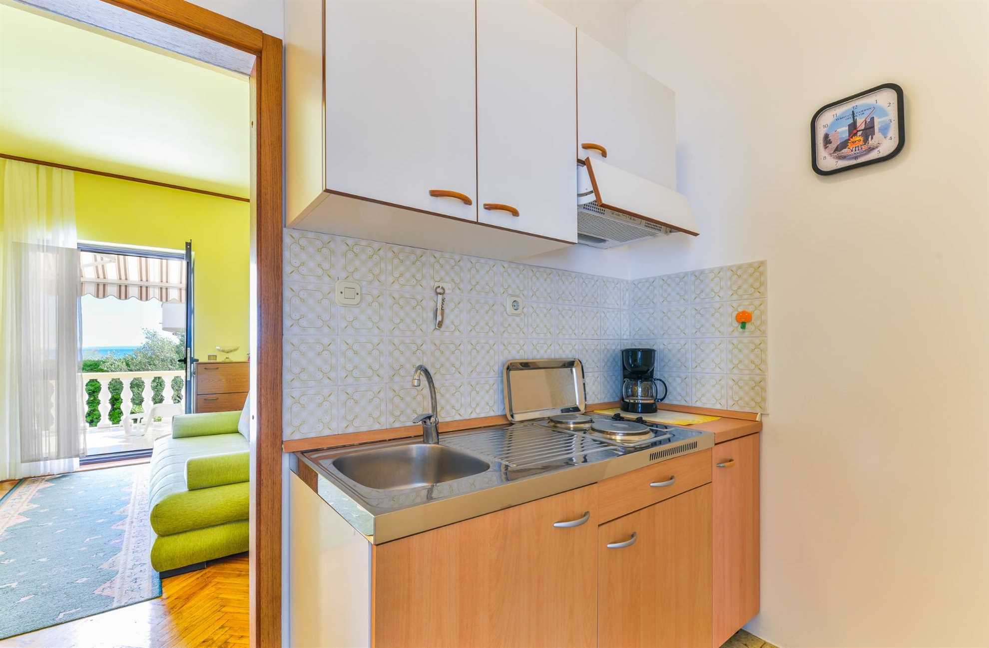 Ideal for 2 persons | apartment just 20 m from beach | BBQ, air conditioninig, WiFi, satellite TV