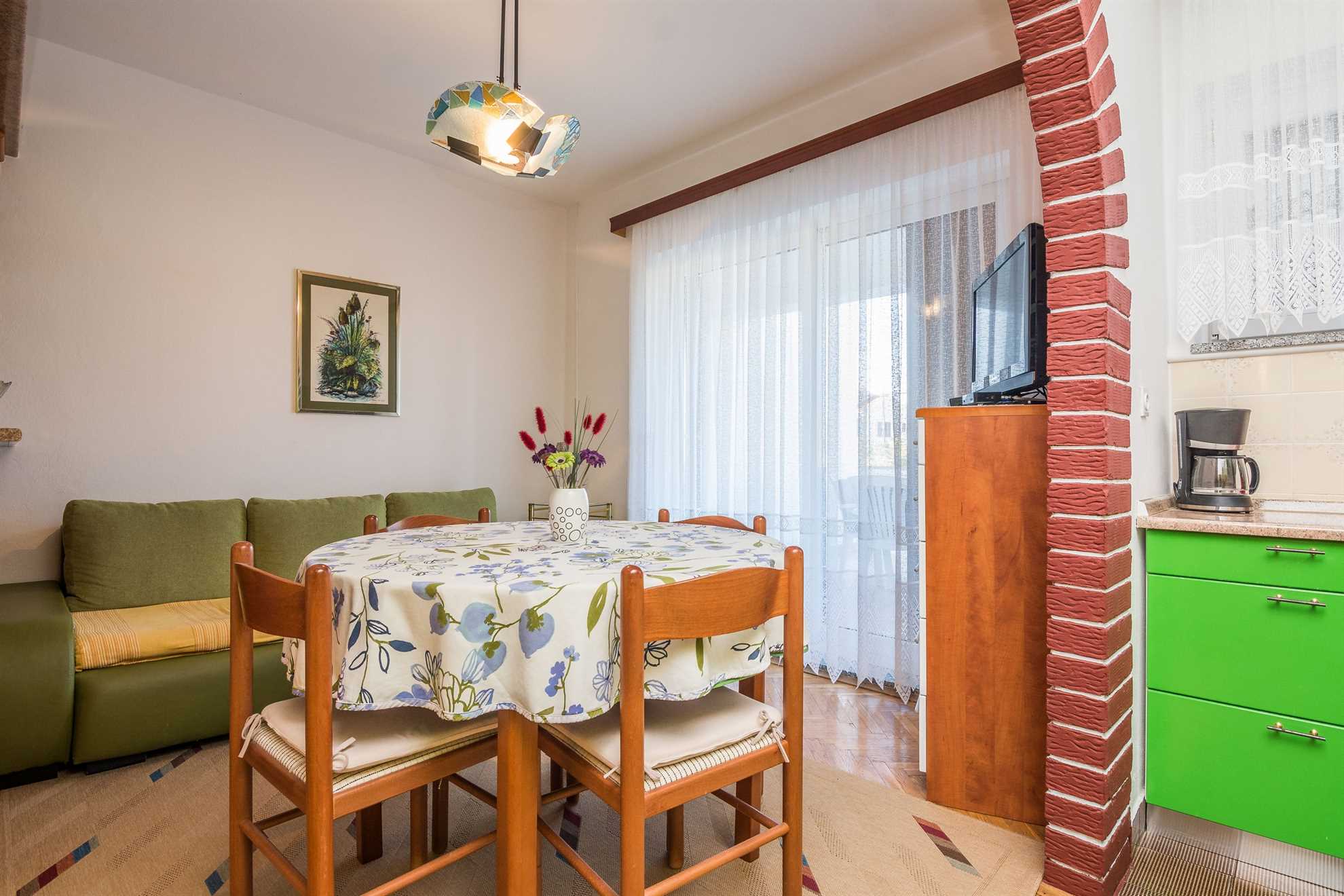 Directly on beach | roofed and furnished balcony | for 4 persons
