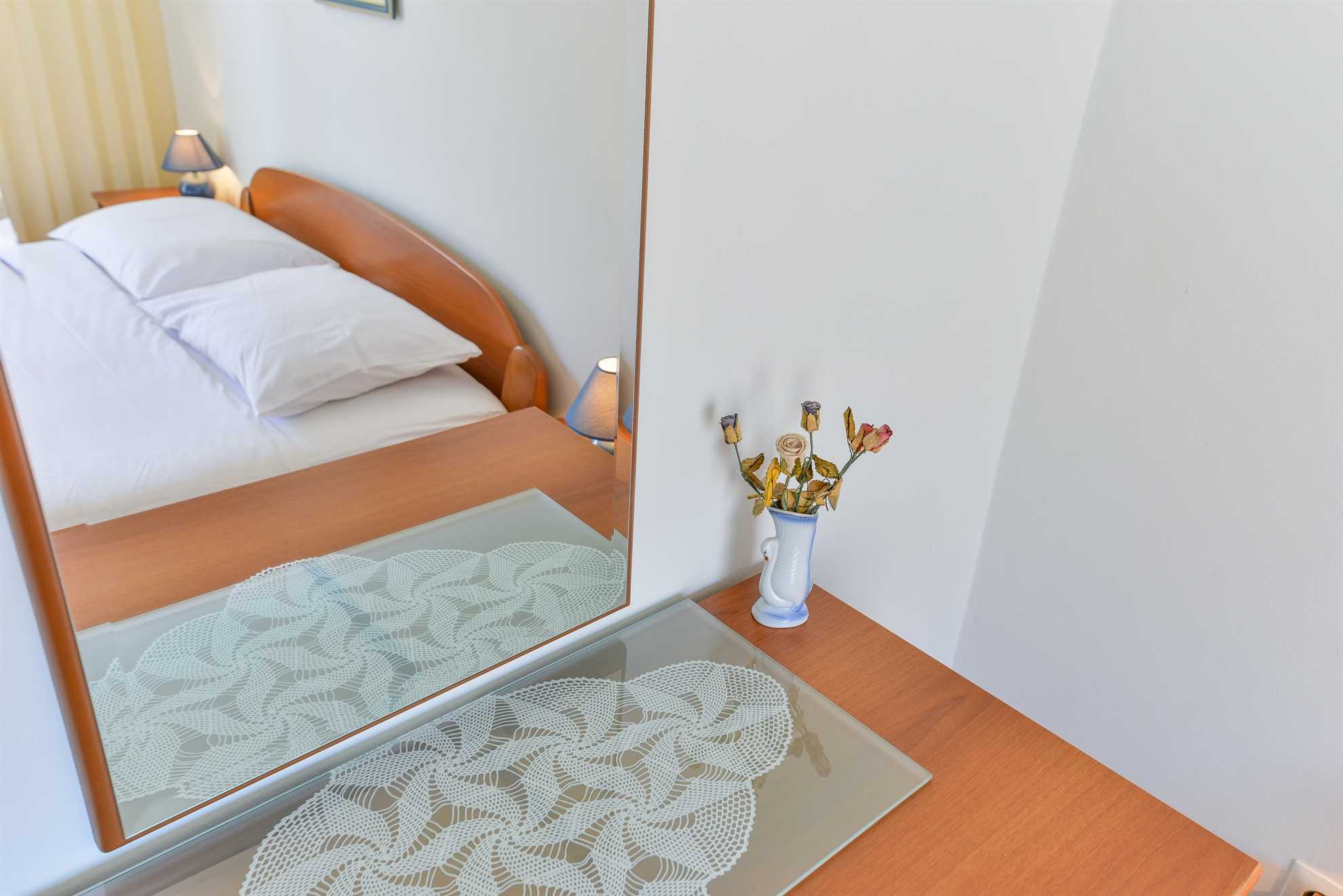 Fully equipped apartment | just 20 m from beach | ideal for 2-4 persons