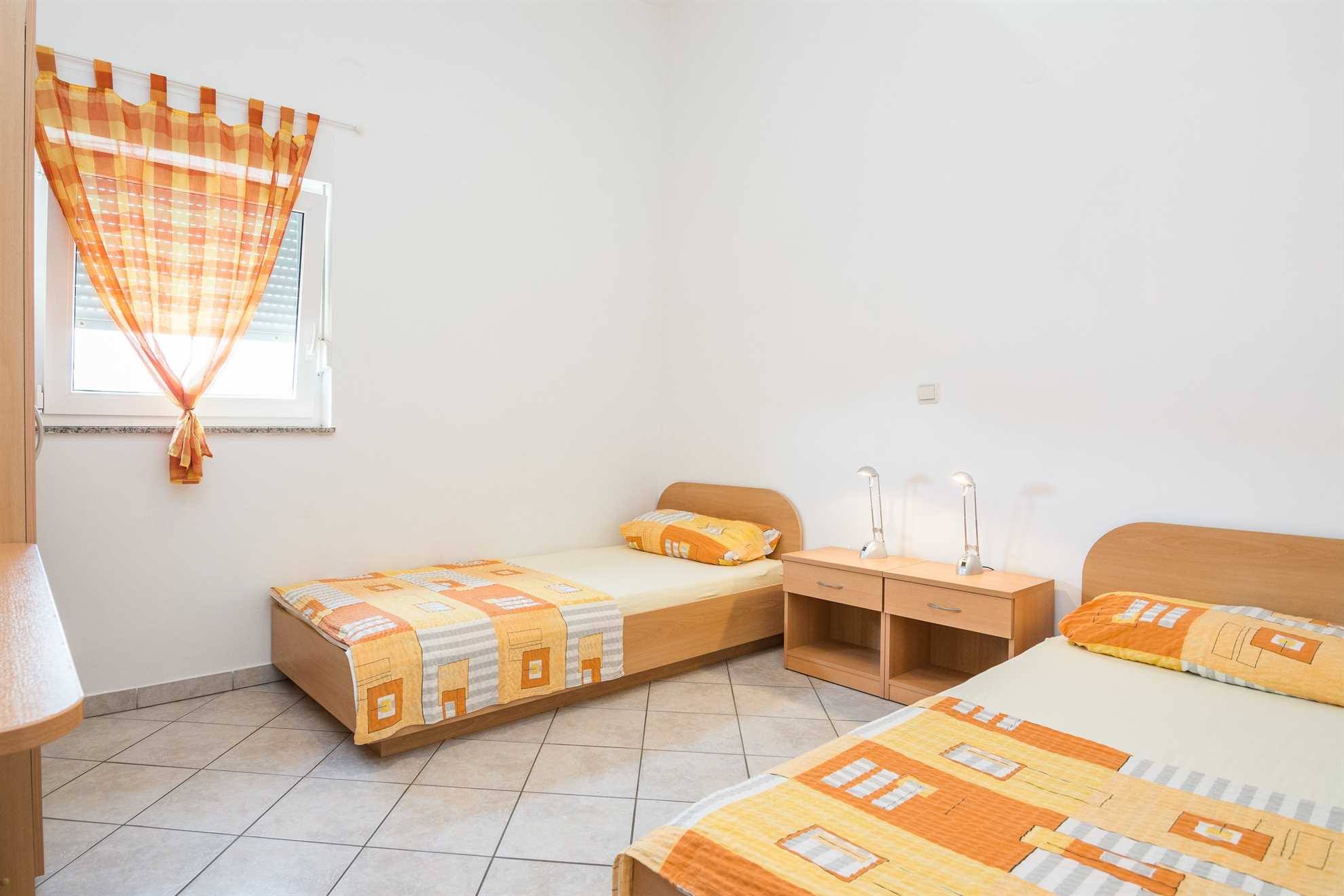 Apartment with sea view | just 70 m from beach | for 4 persons