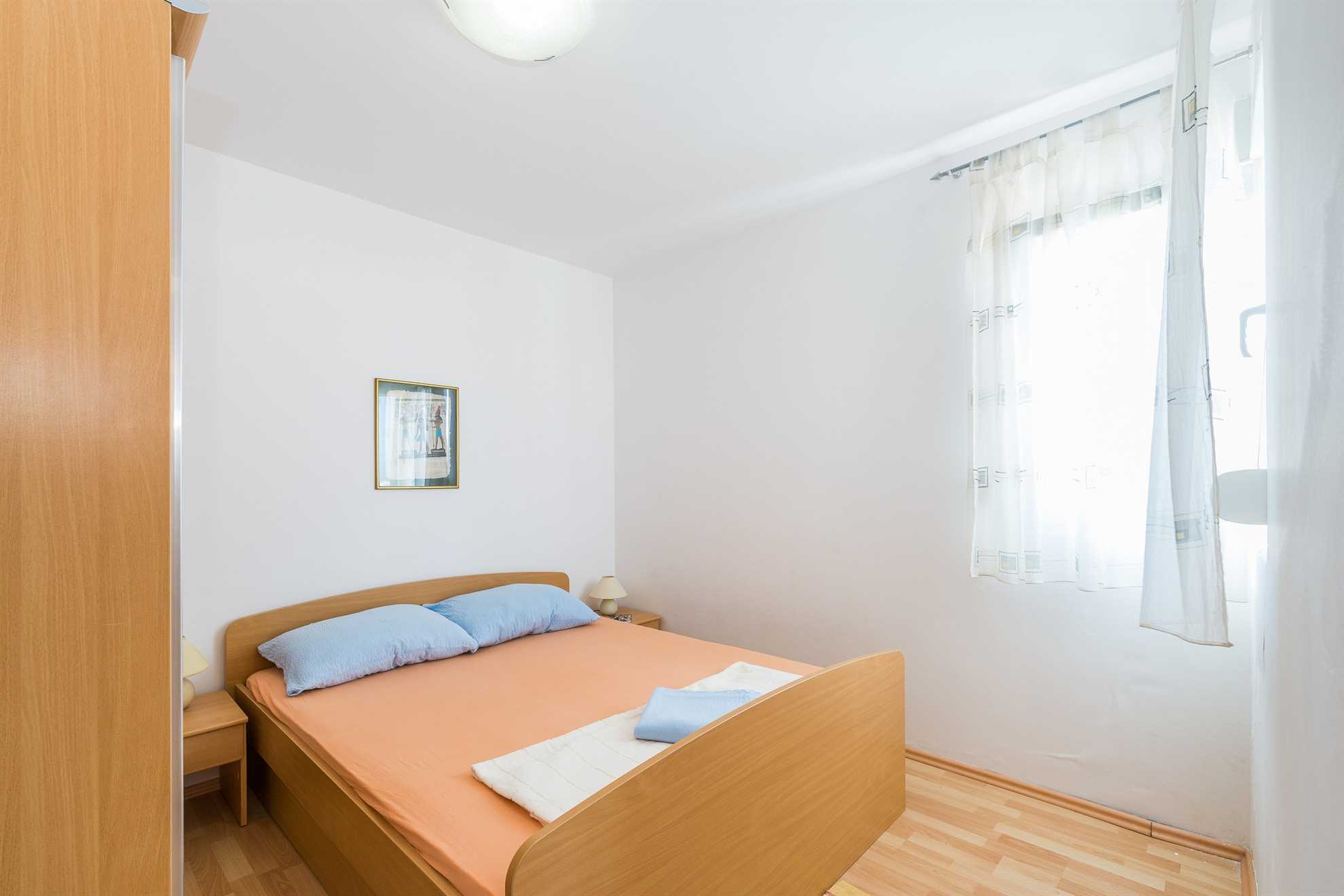 Just 70 m from the beach | apartment for 2-4 persons | with sea view
