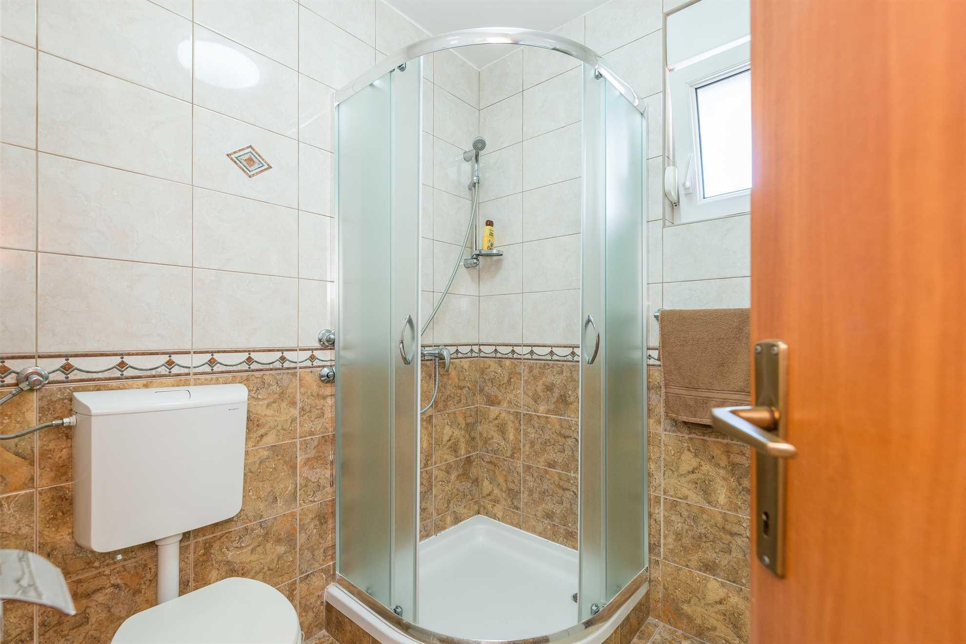 Apartment just 70 m from beach | sea view | air conditioning, WiFi, satellite TV, BBQ