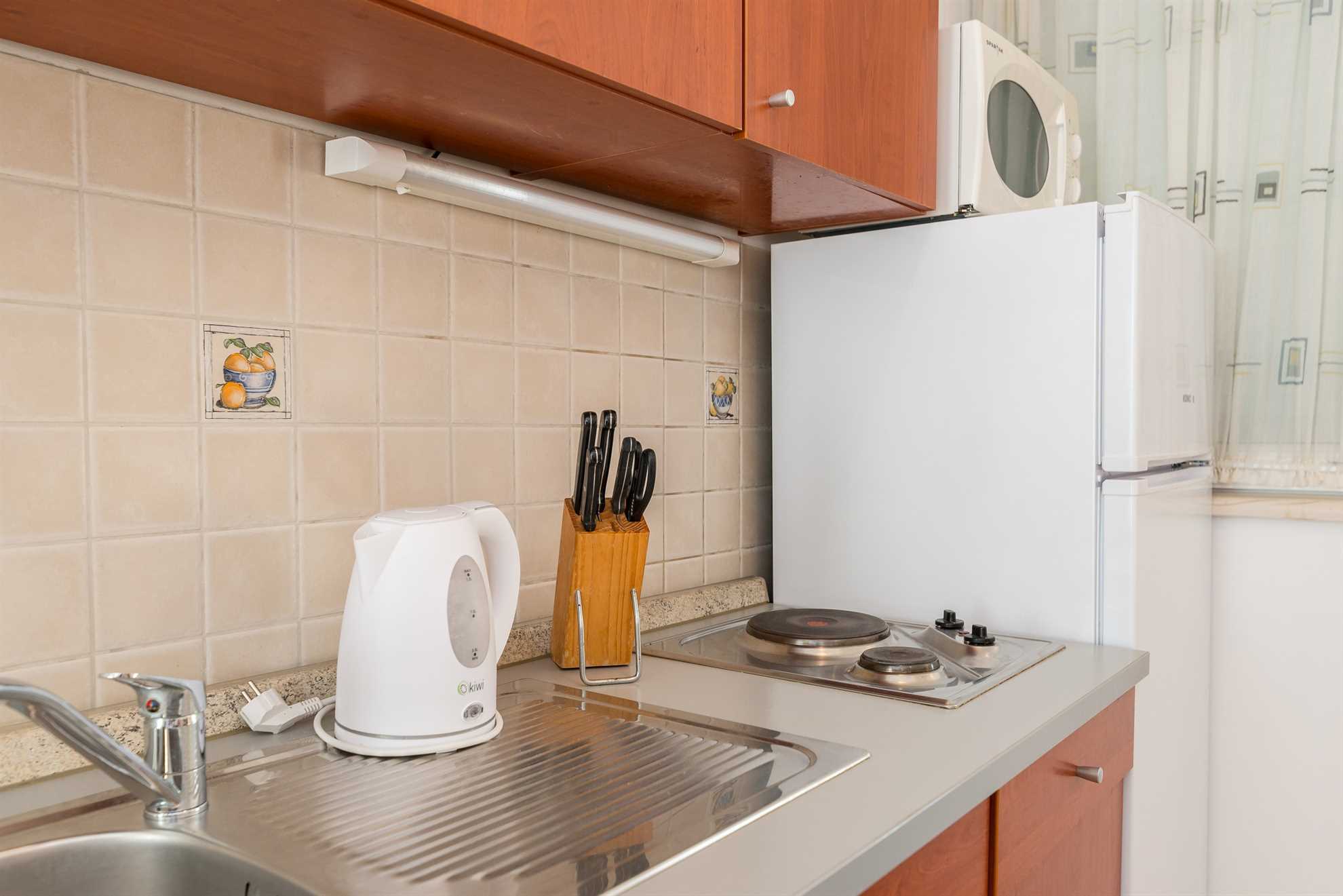 Apartment for 4-6 persons | just 70 m from beach | with sea view