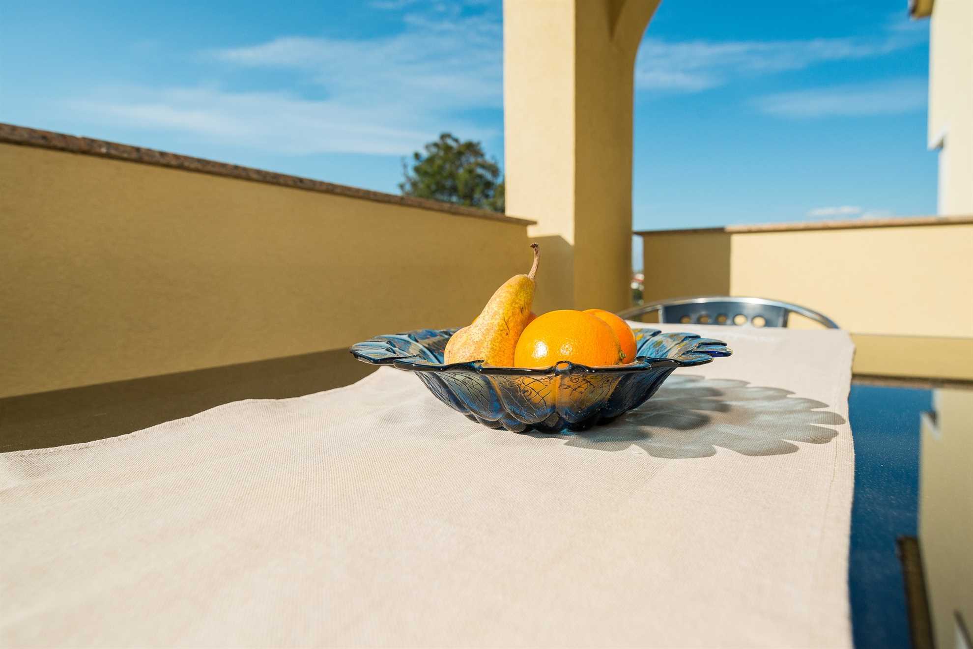 Apartment for 4-6 persons | just 70 m from beach | with sea view