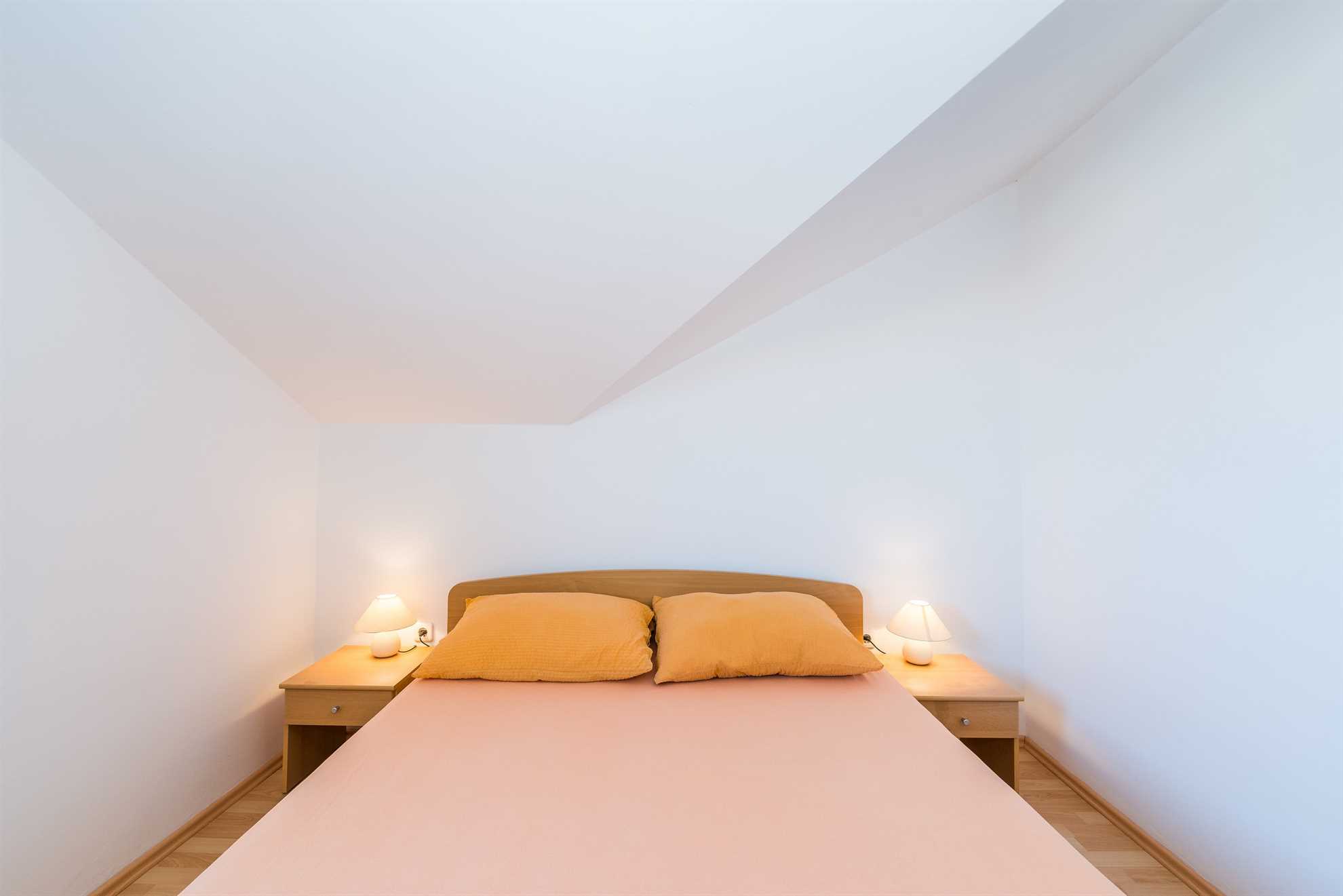 Apartment ideal for family | for 4-6 persons | with sea view | just 70 m from beach