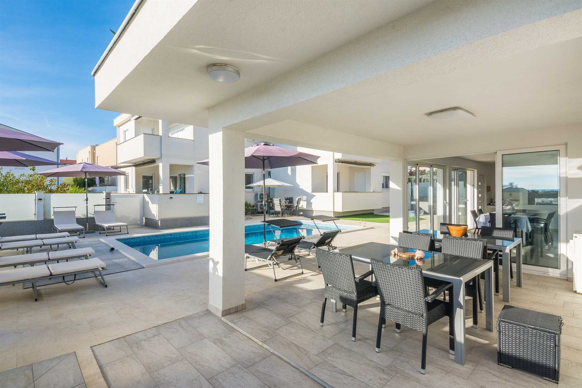 Luxorious apartment | 4 stars | sea view | for 4 persons