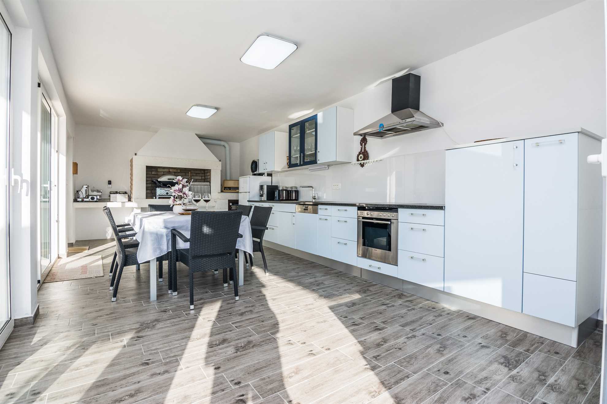 4 stars apartment | luxurious with pool | for 4 persons and with sea view