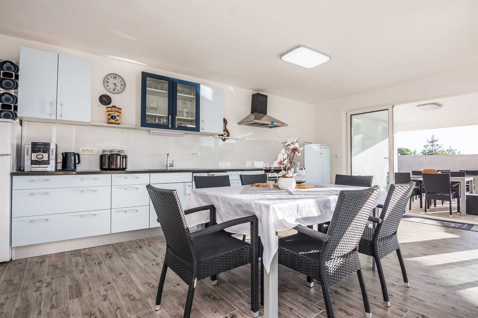 4 stars apartment | luxurious with pool | for 4 persons and with sea view