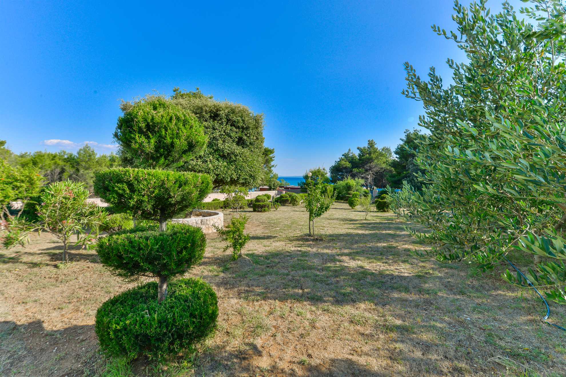 50 m from beach | Apartment with air conditioning and BBQ